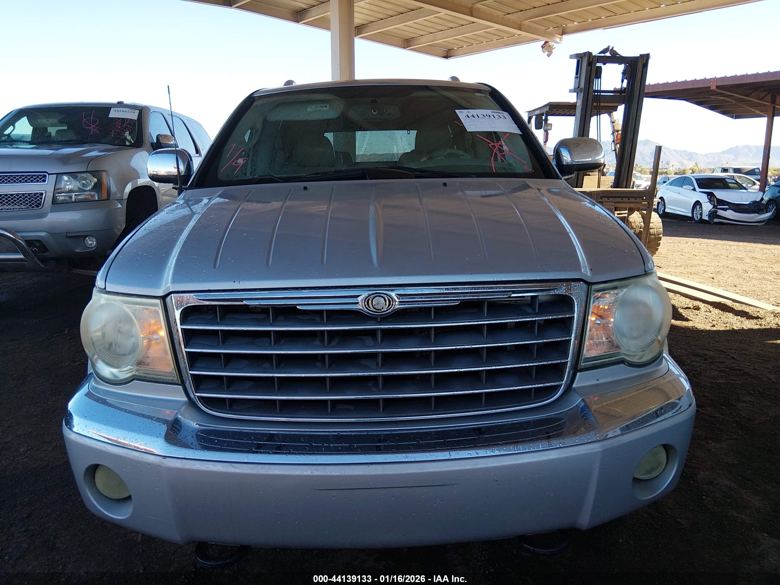 CHRYSLER ASPEN image 6