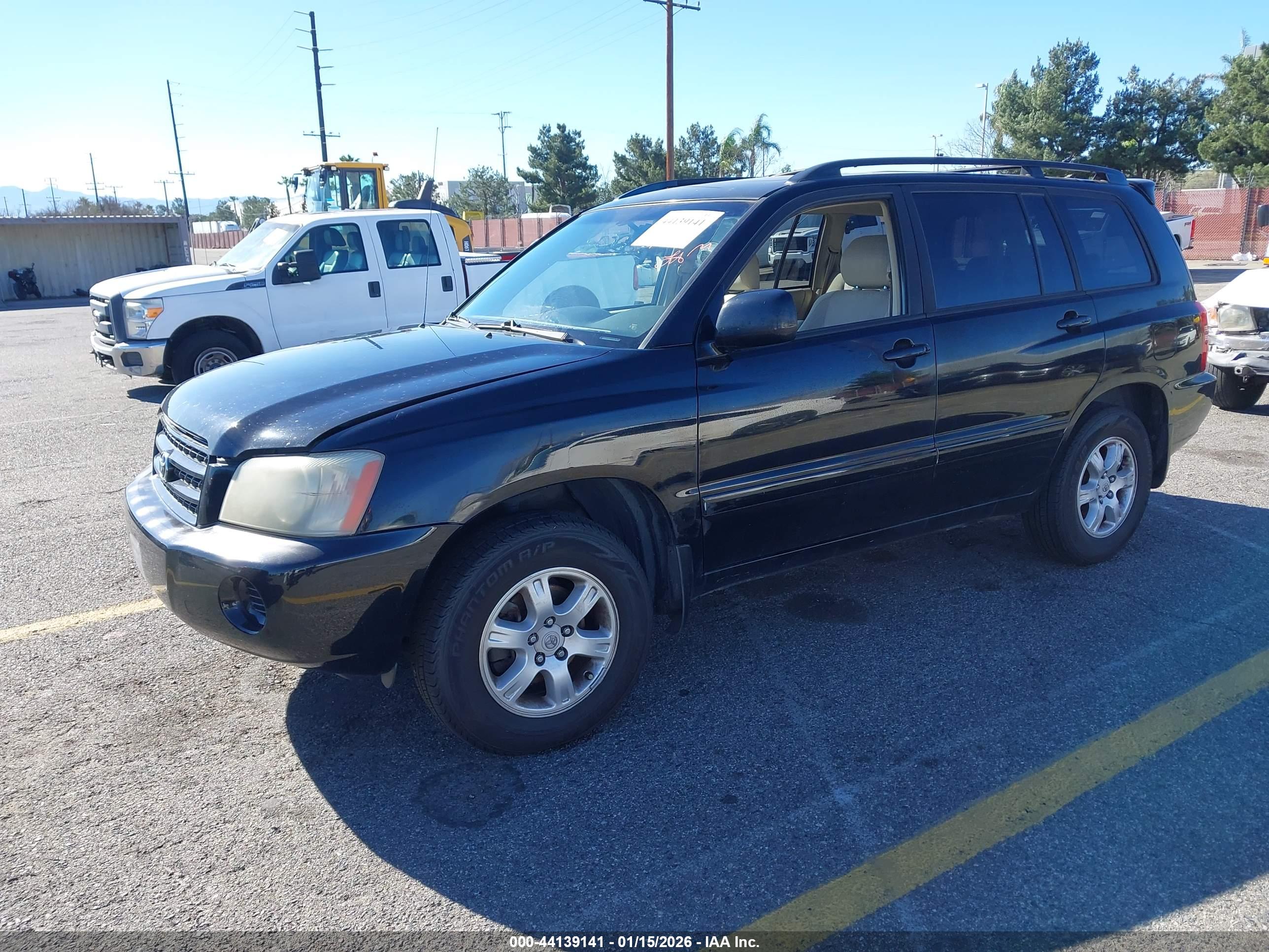 TOYOTA HIGHLANDER image 2