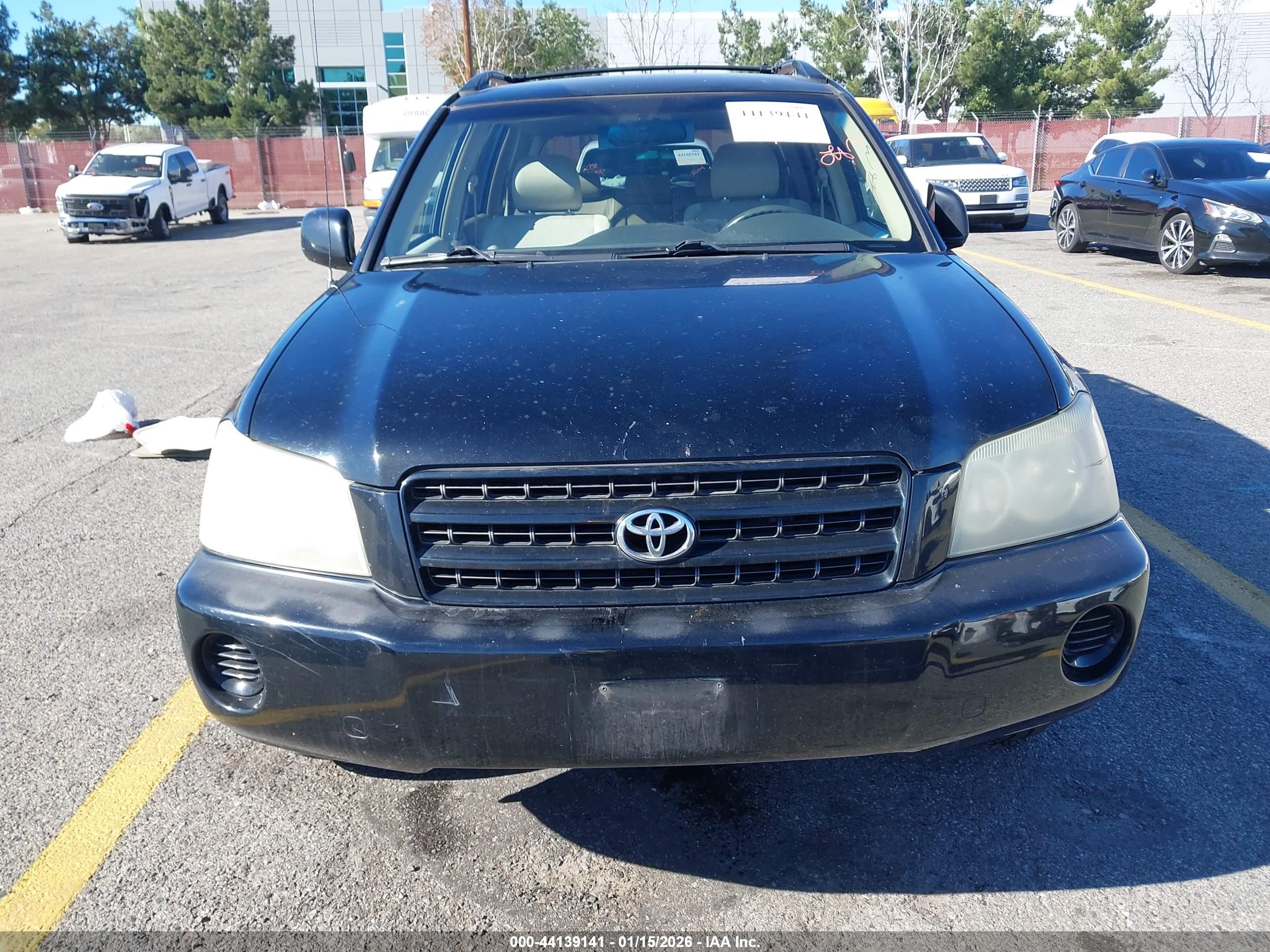 TOYOTA HIGHLANDER image 6