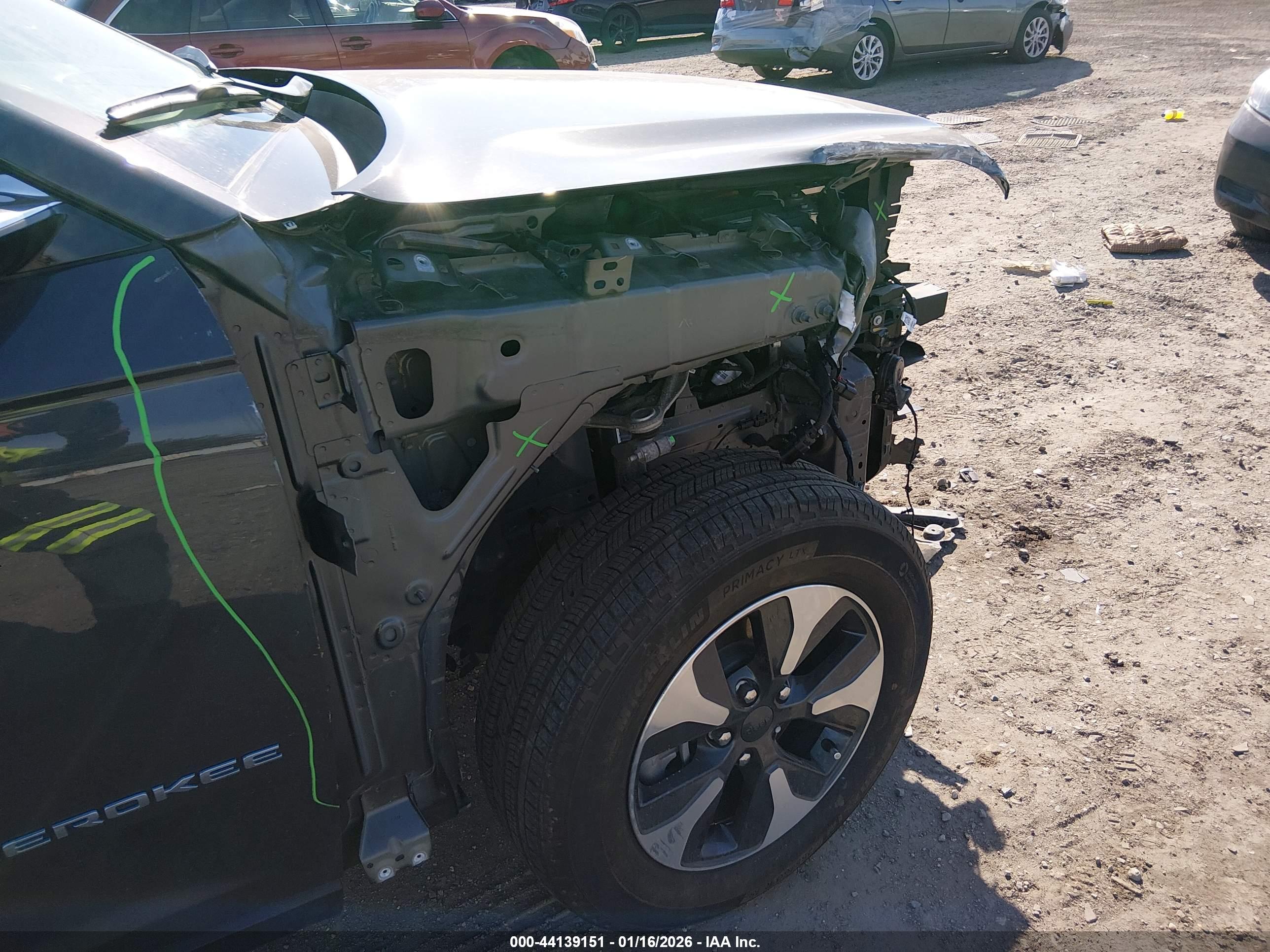 JEEP GRAND image 6