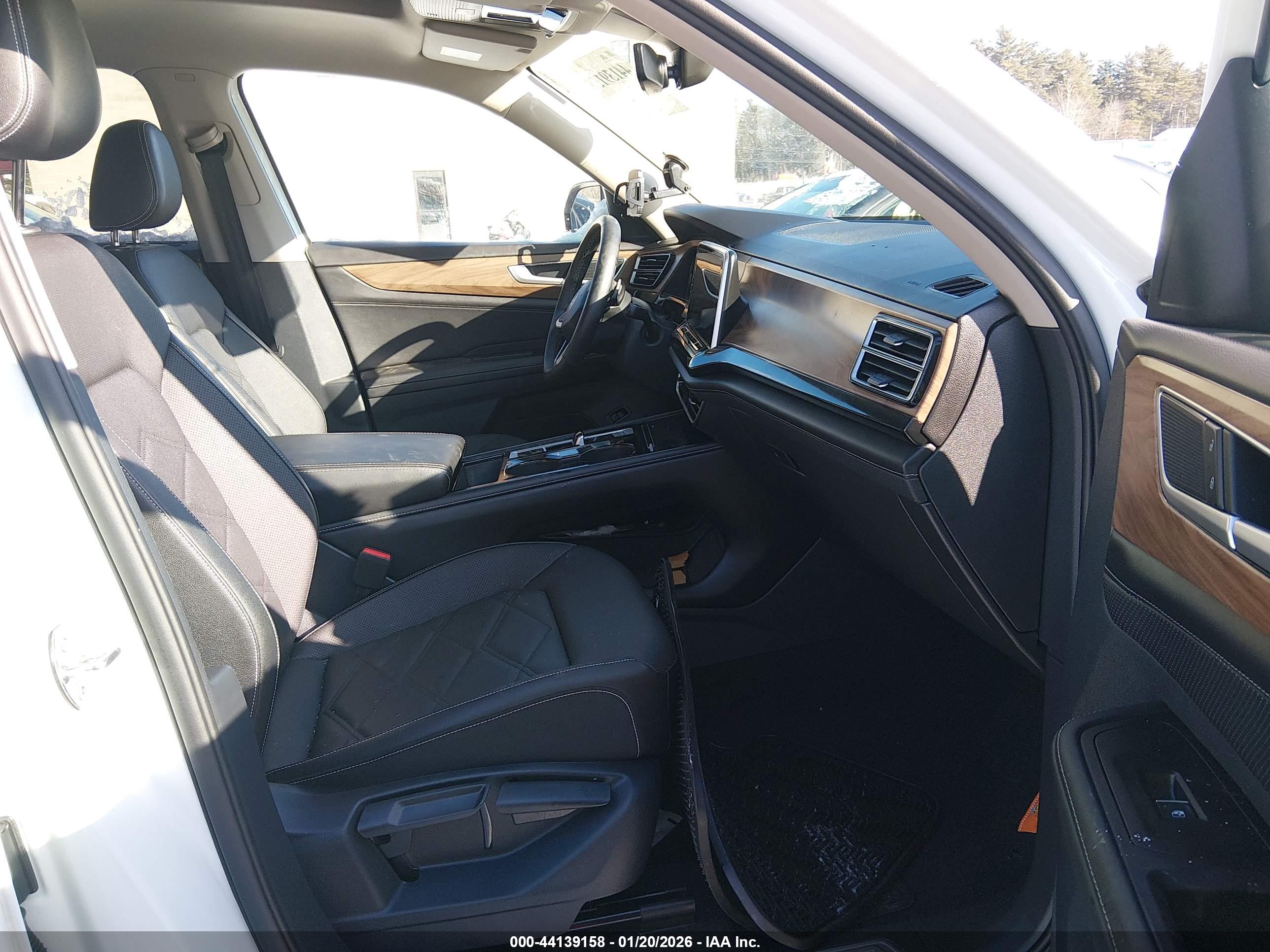 VOLKSWAGEN ATLAS image 5