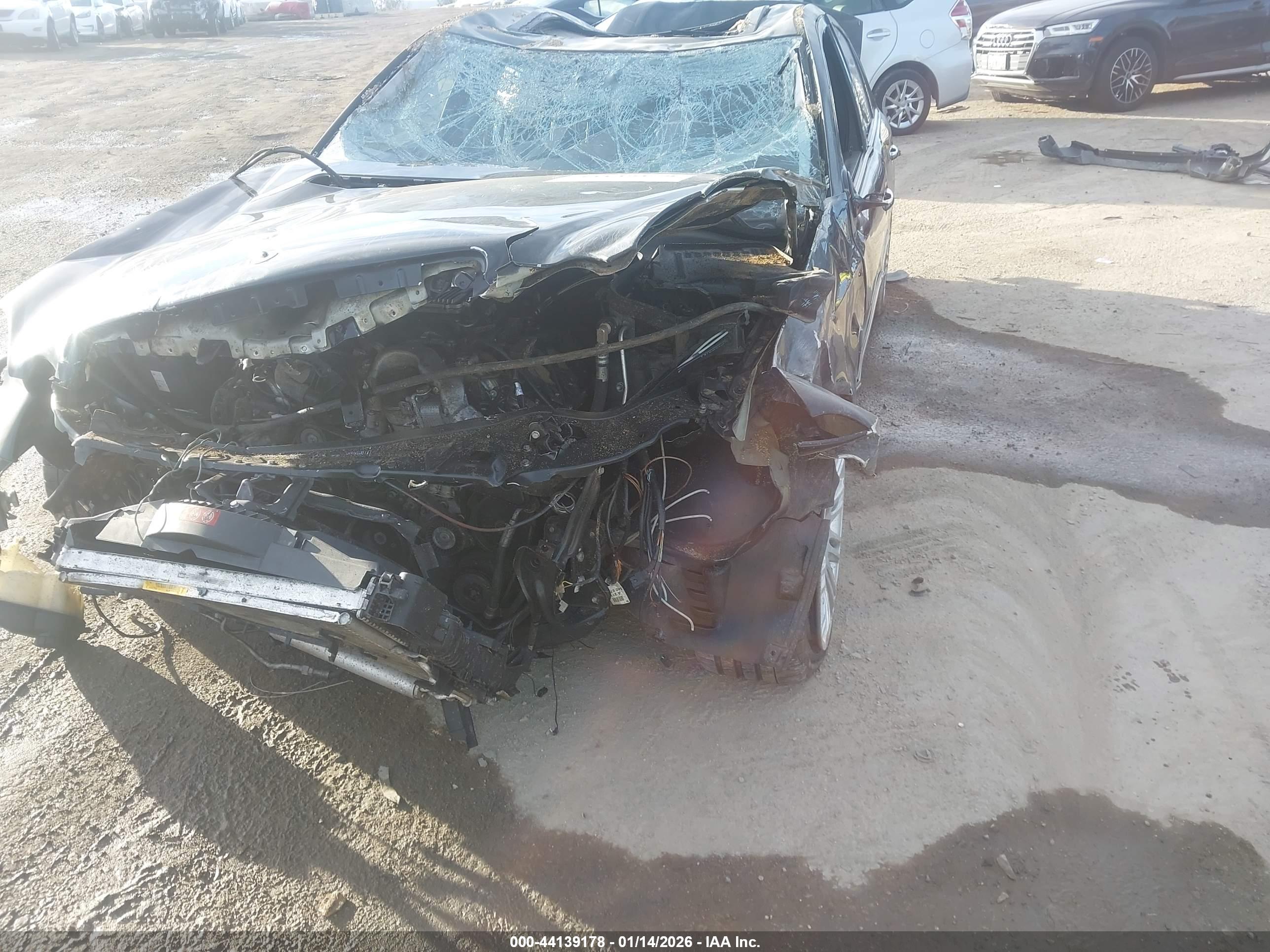 MERCEDES-BENZ E image 6