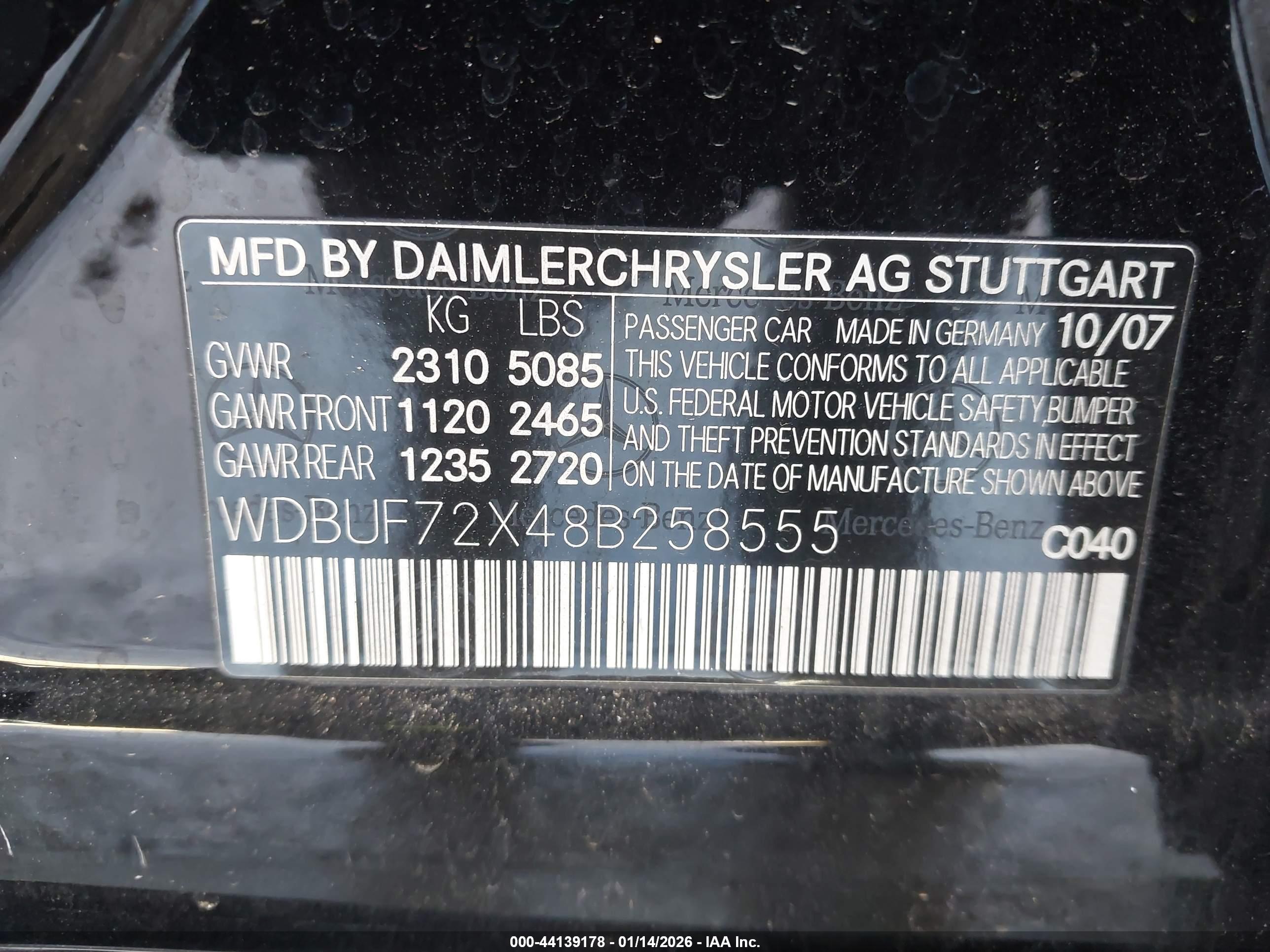 MERCEDES-BENZ E image 9