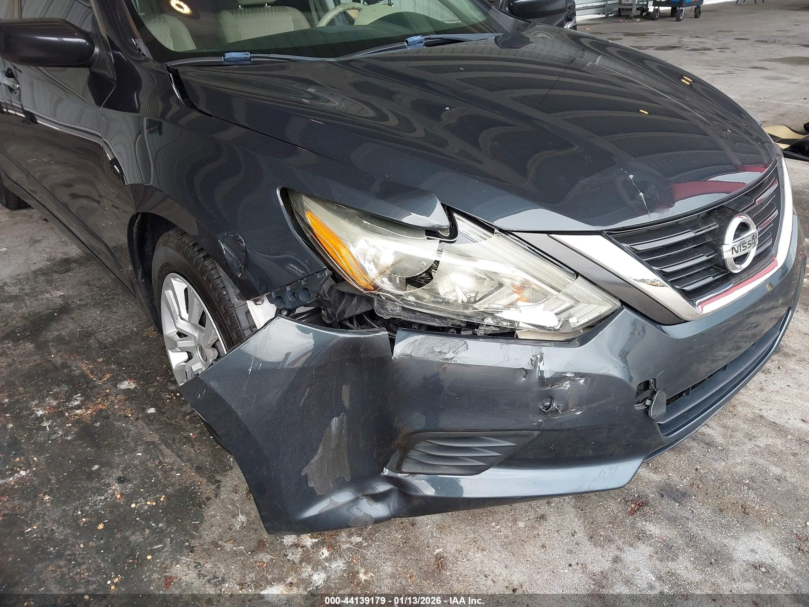 NISSAN ALTIMA image 6
