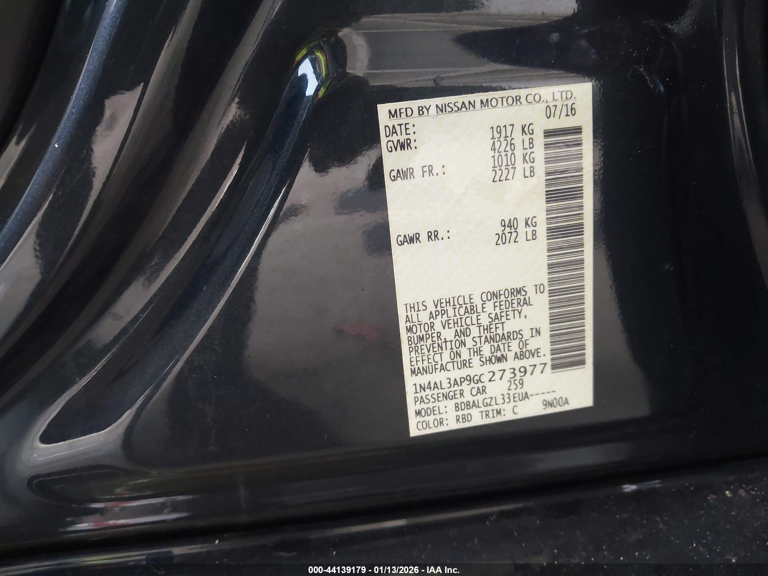 NISSAN ALTIMA image 9