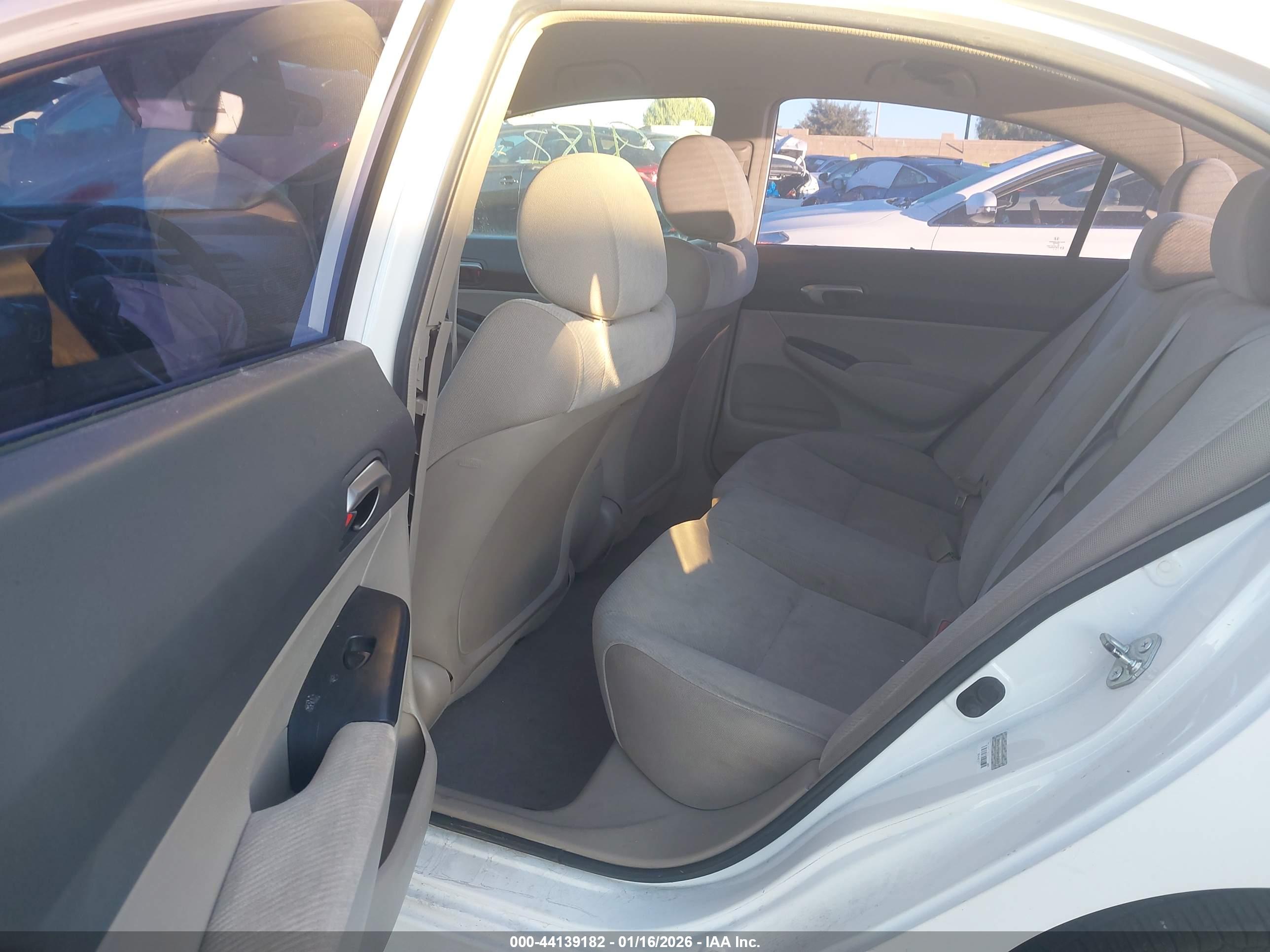 HONDA CIVIC image 8