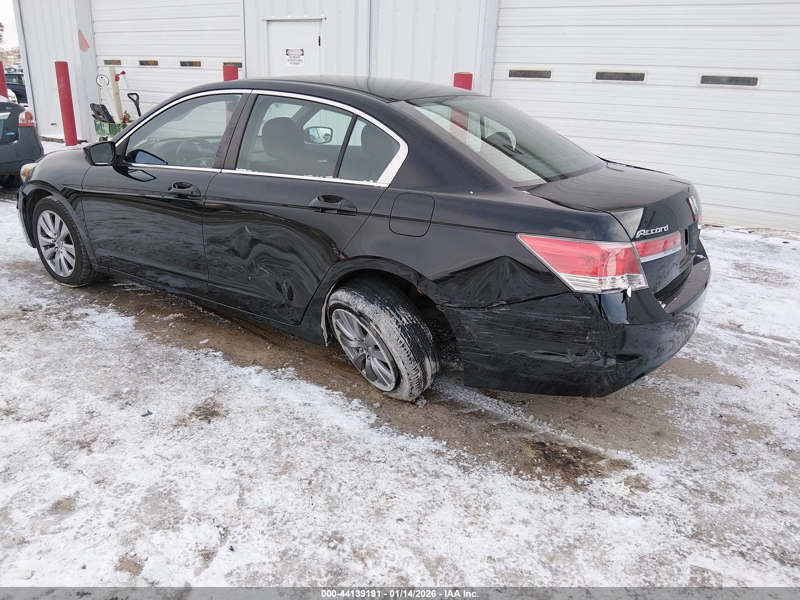 HONDA ACCORD image 3