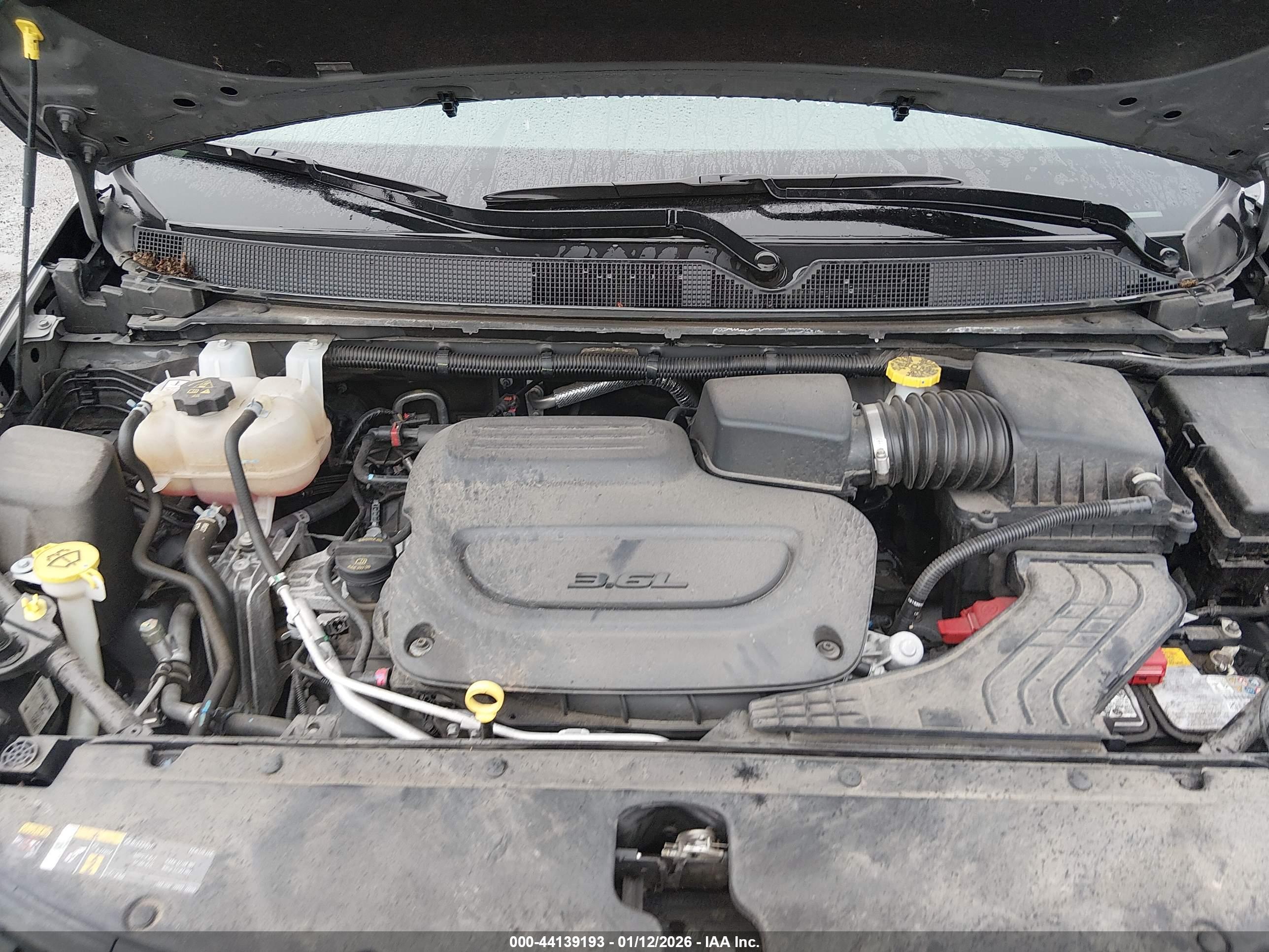 CHRYSLER PACIFICA image 10