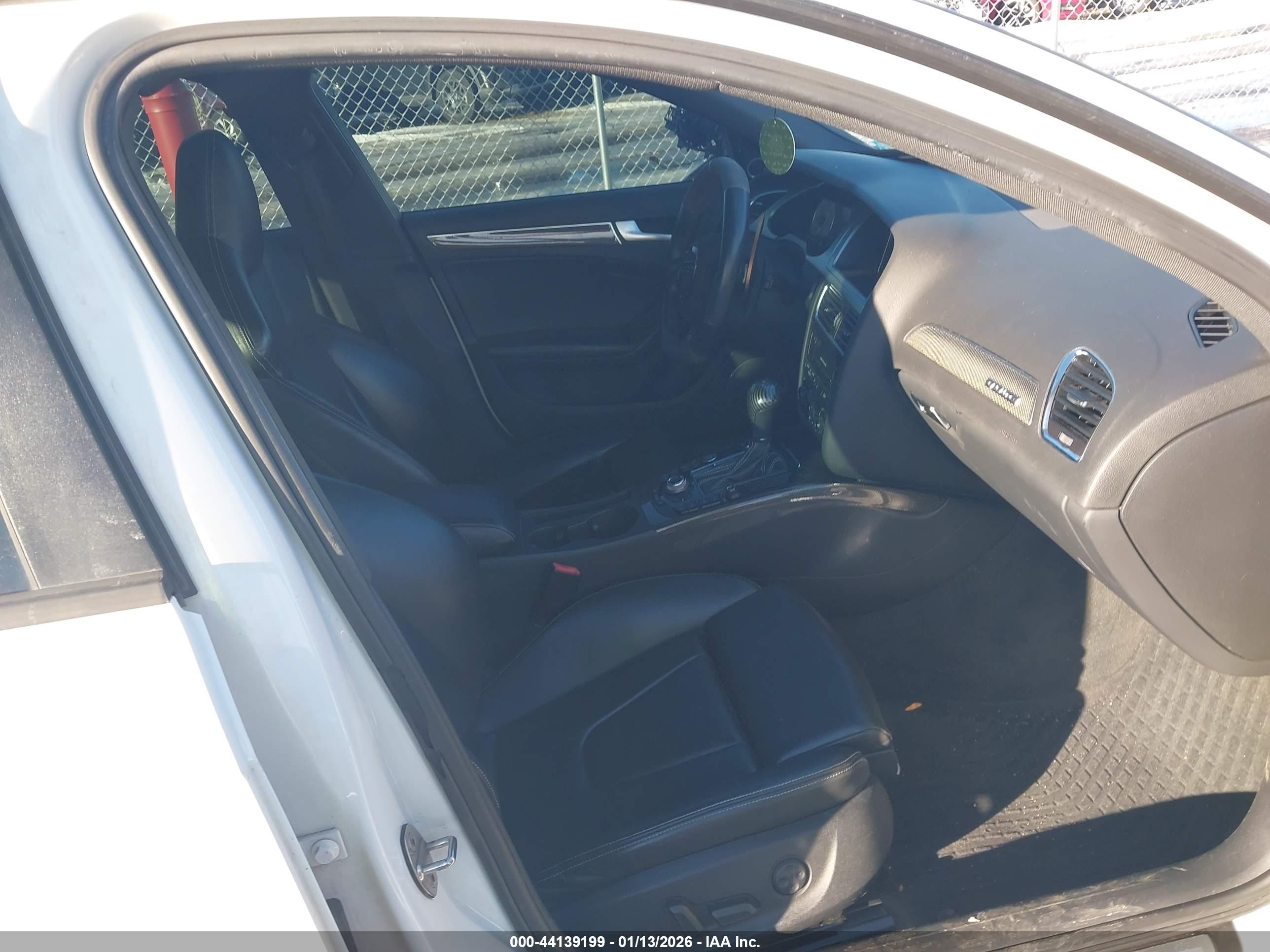 AUDI S4 image 5