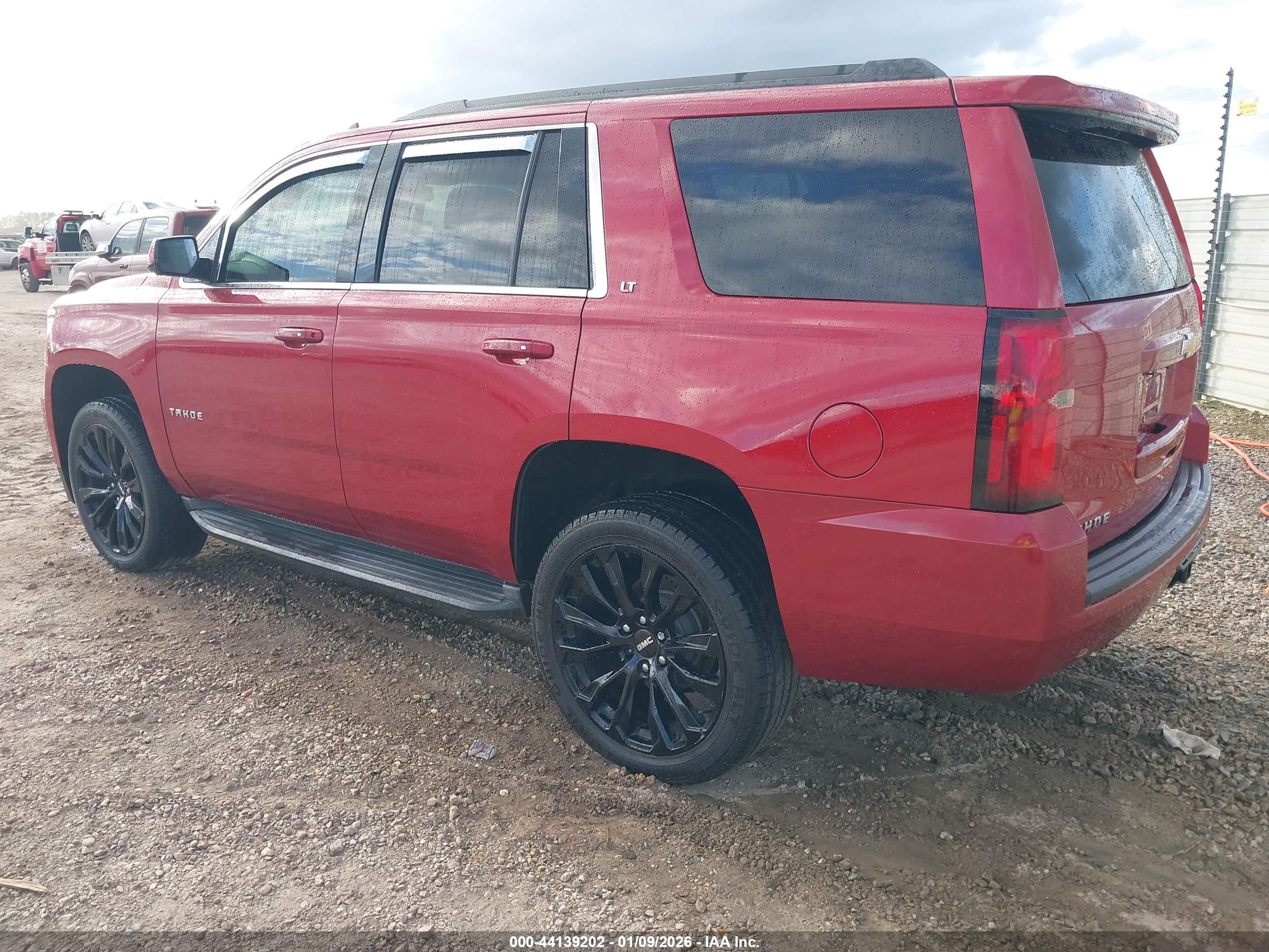 CHEVROLET TAHOE image 3