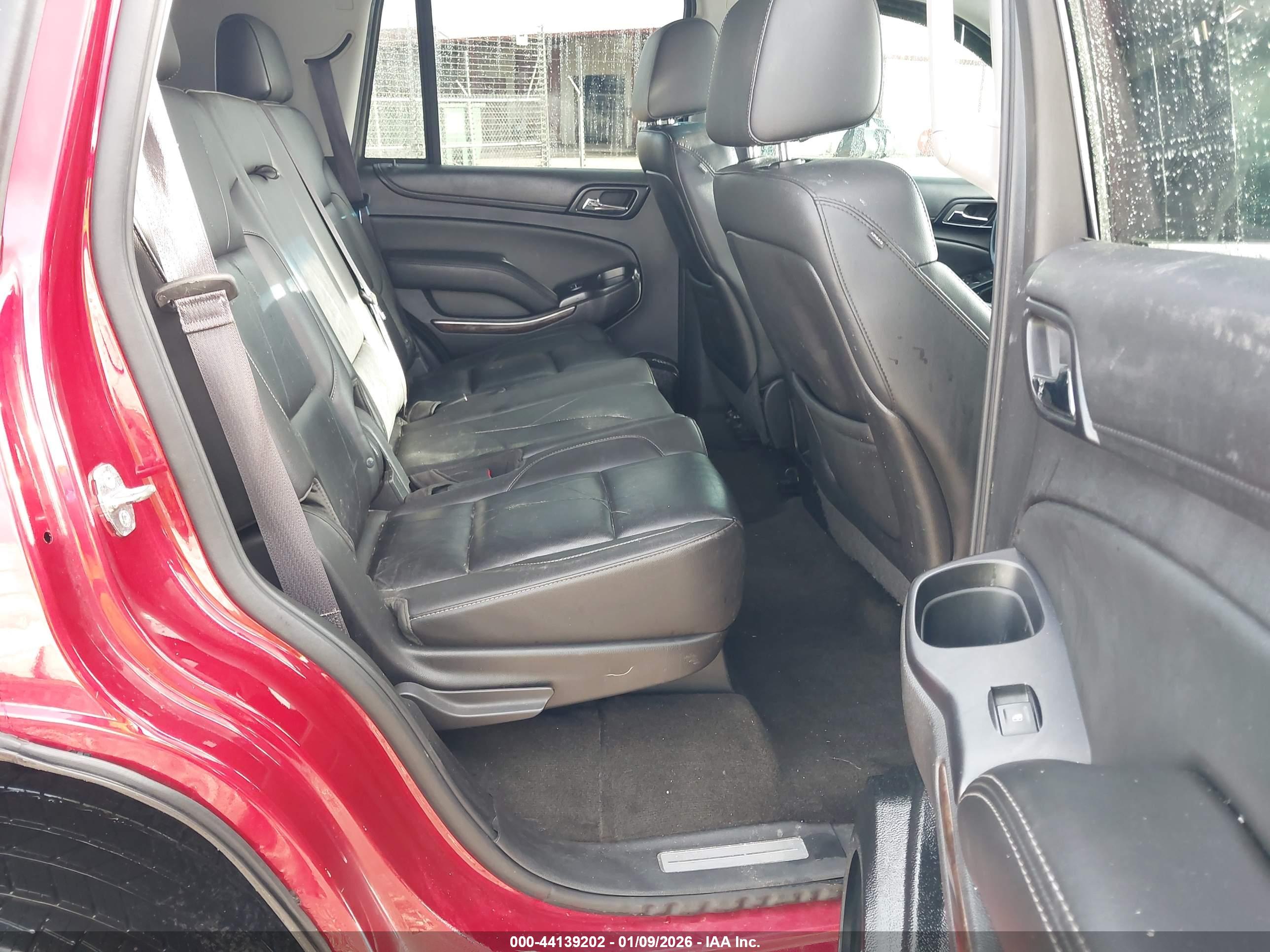 CHEVROLET TAHOE image 8