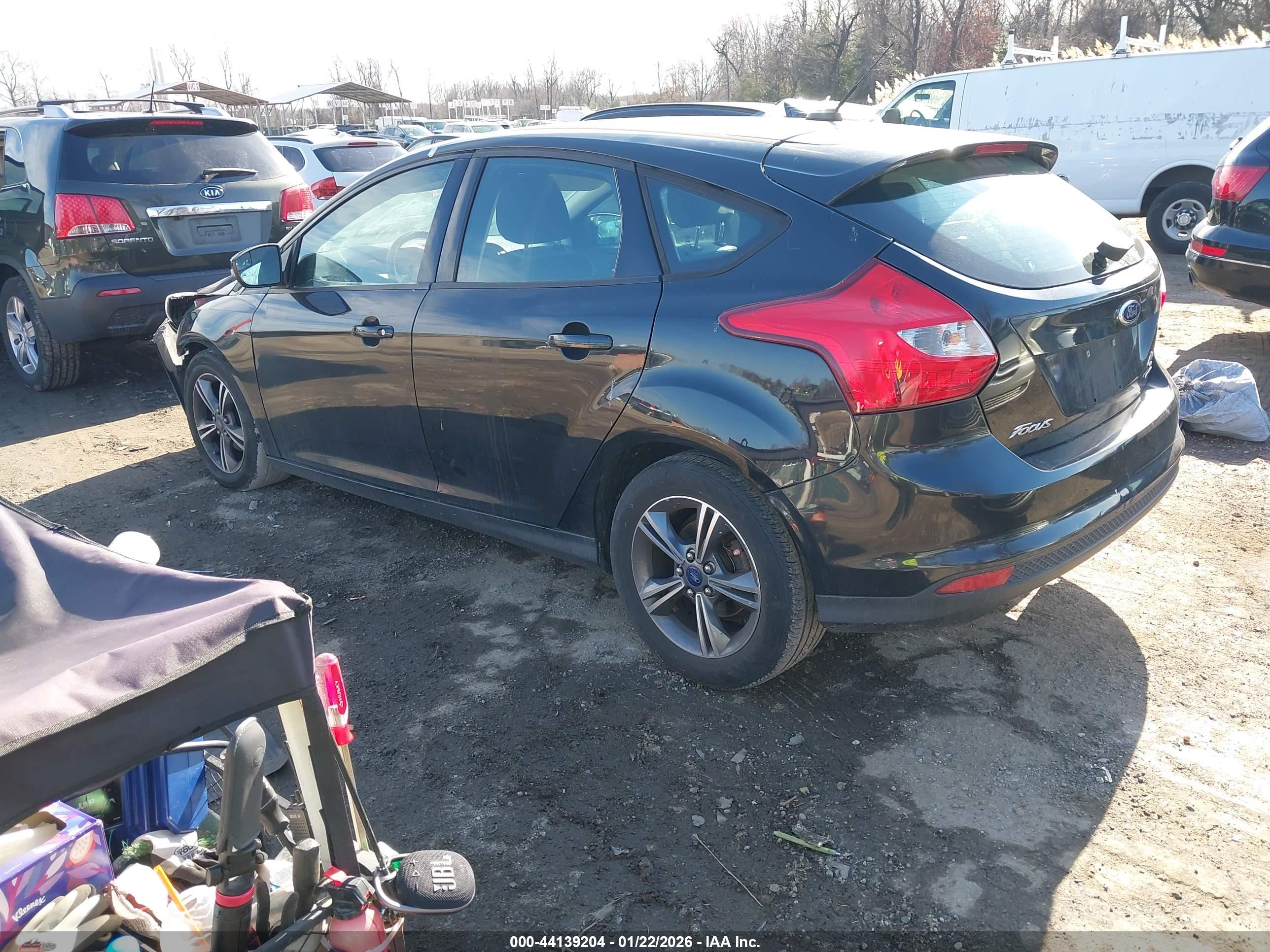 FORD FOCUS image 3
