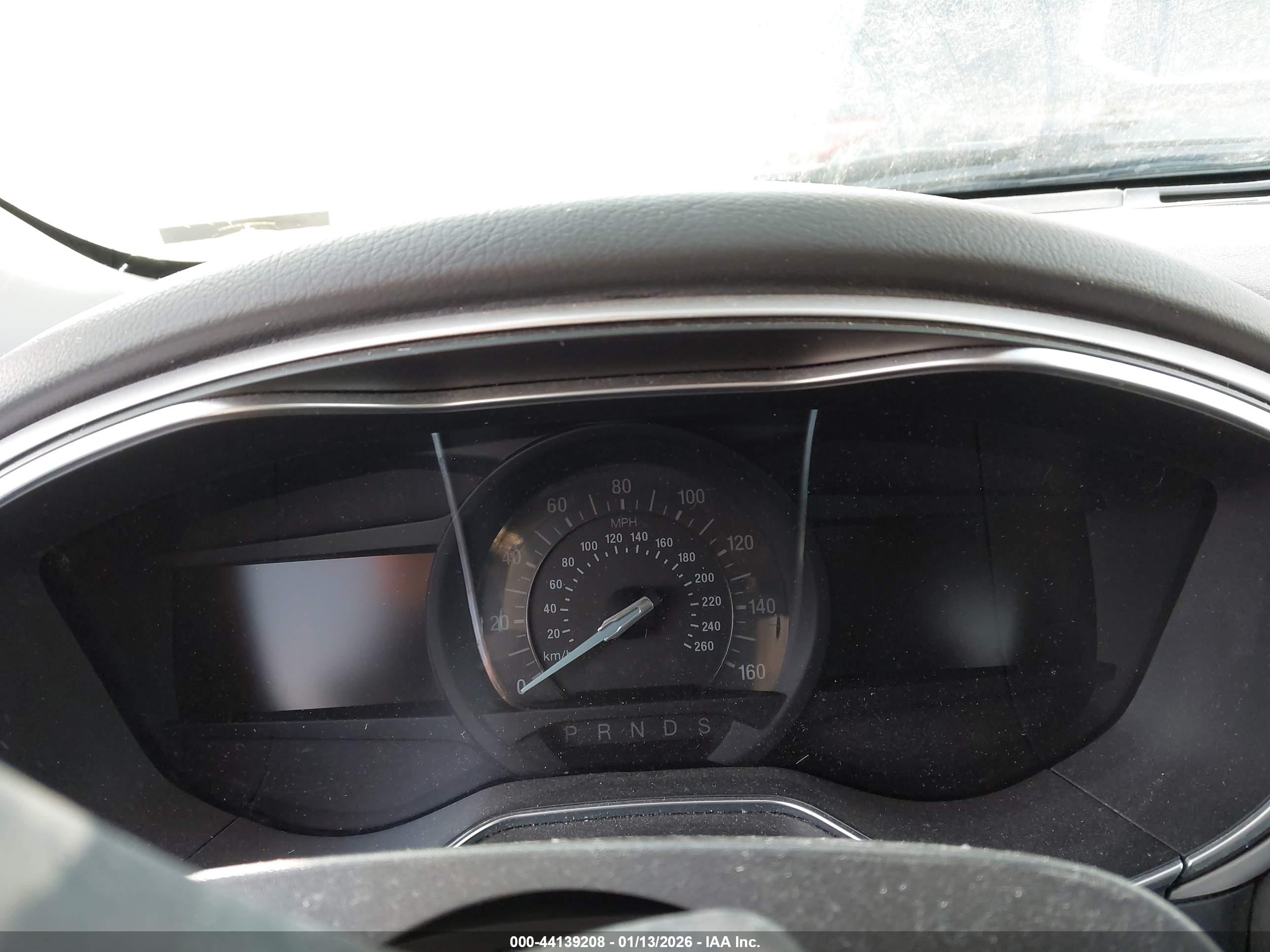 FORD FUSION image 7