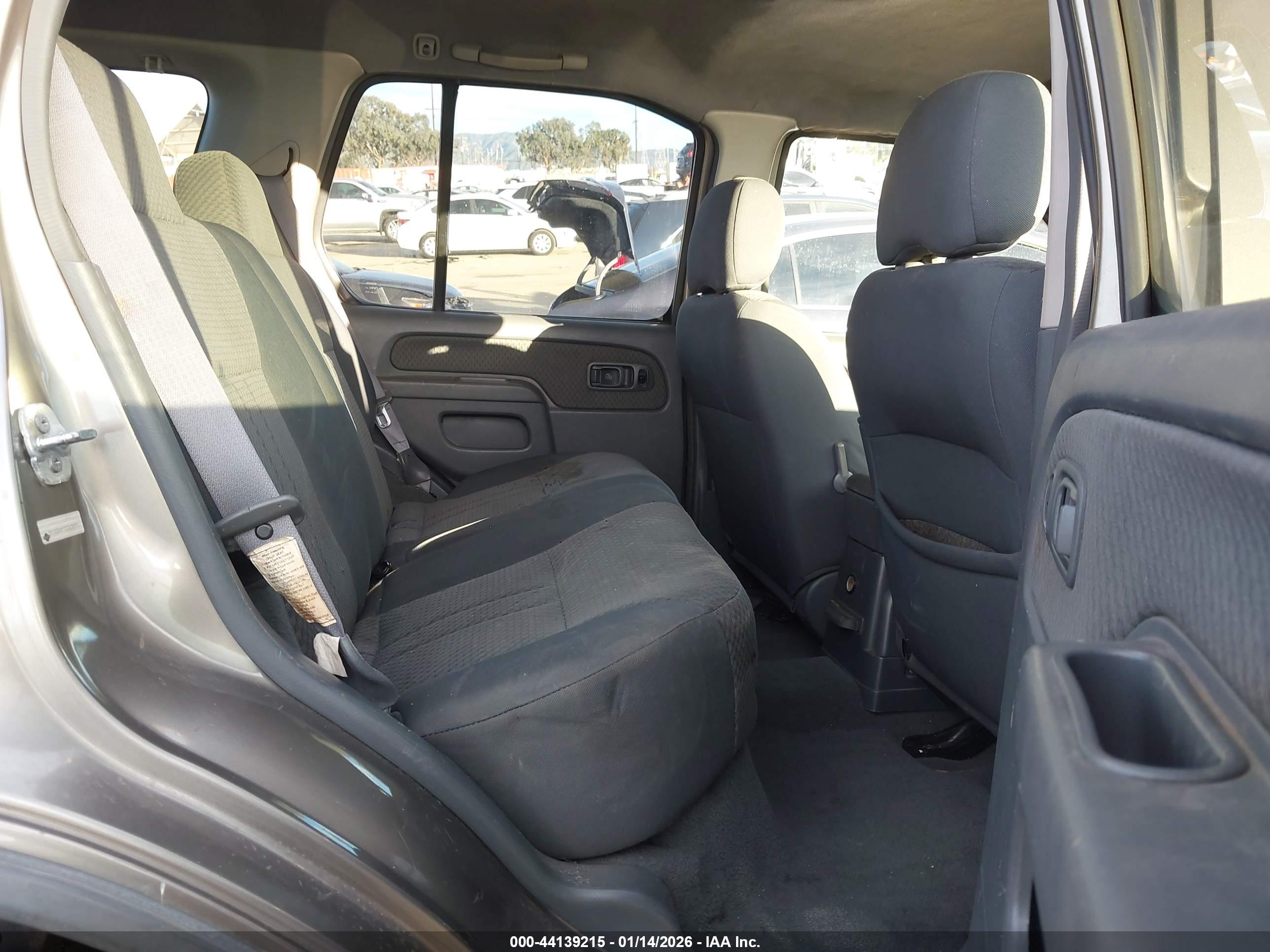 NISSAN XTERRA image 8