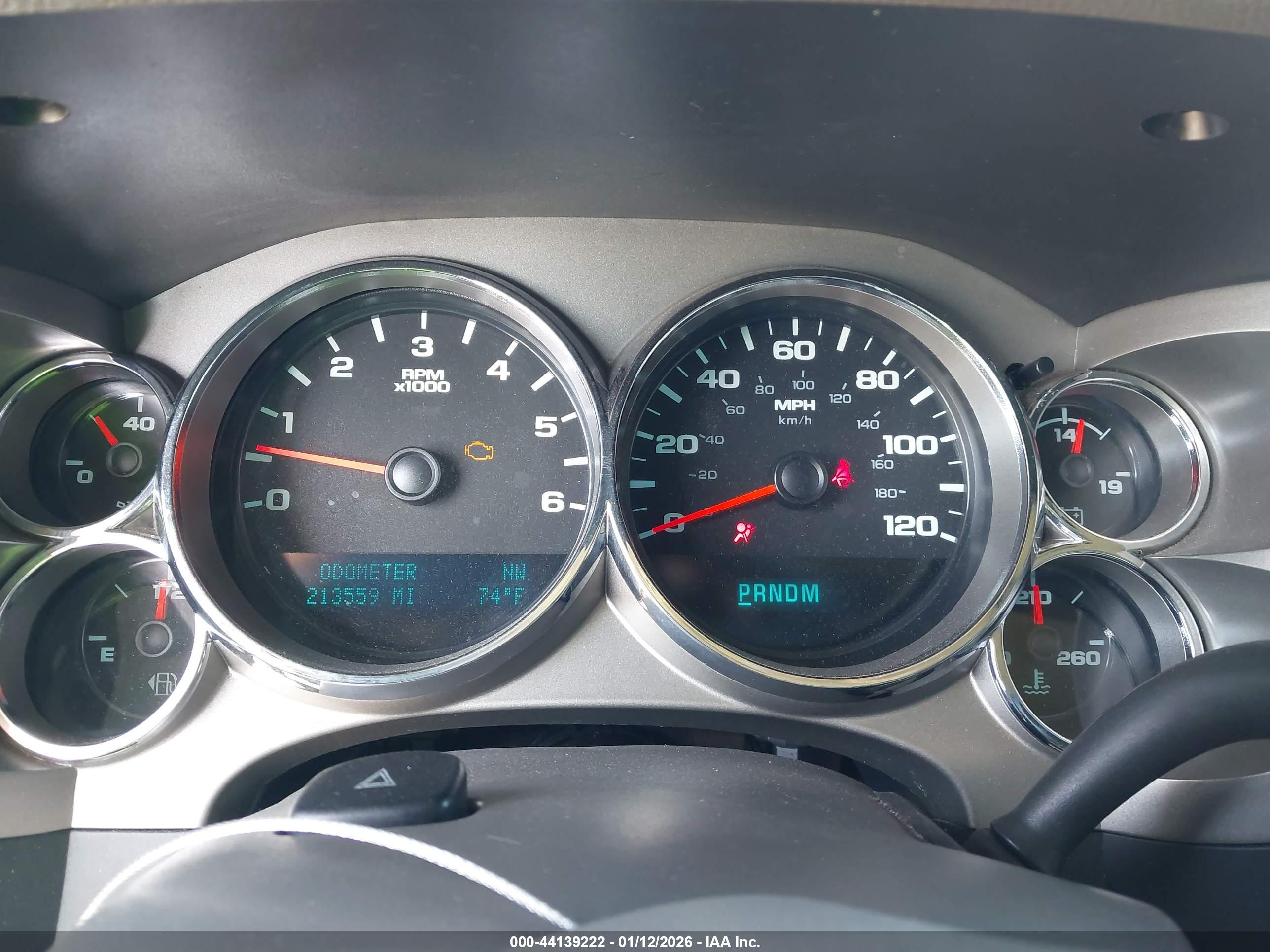 CHEVROLET SILVERADO image 7