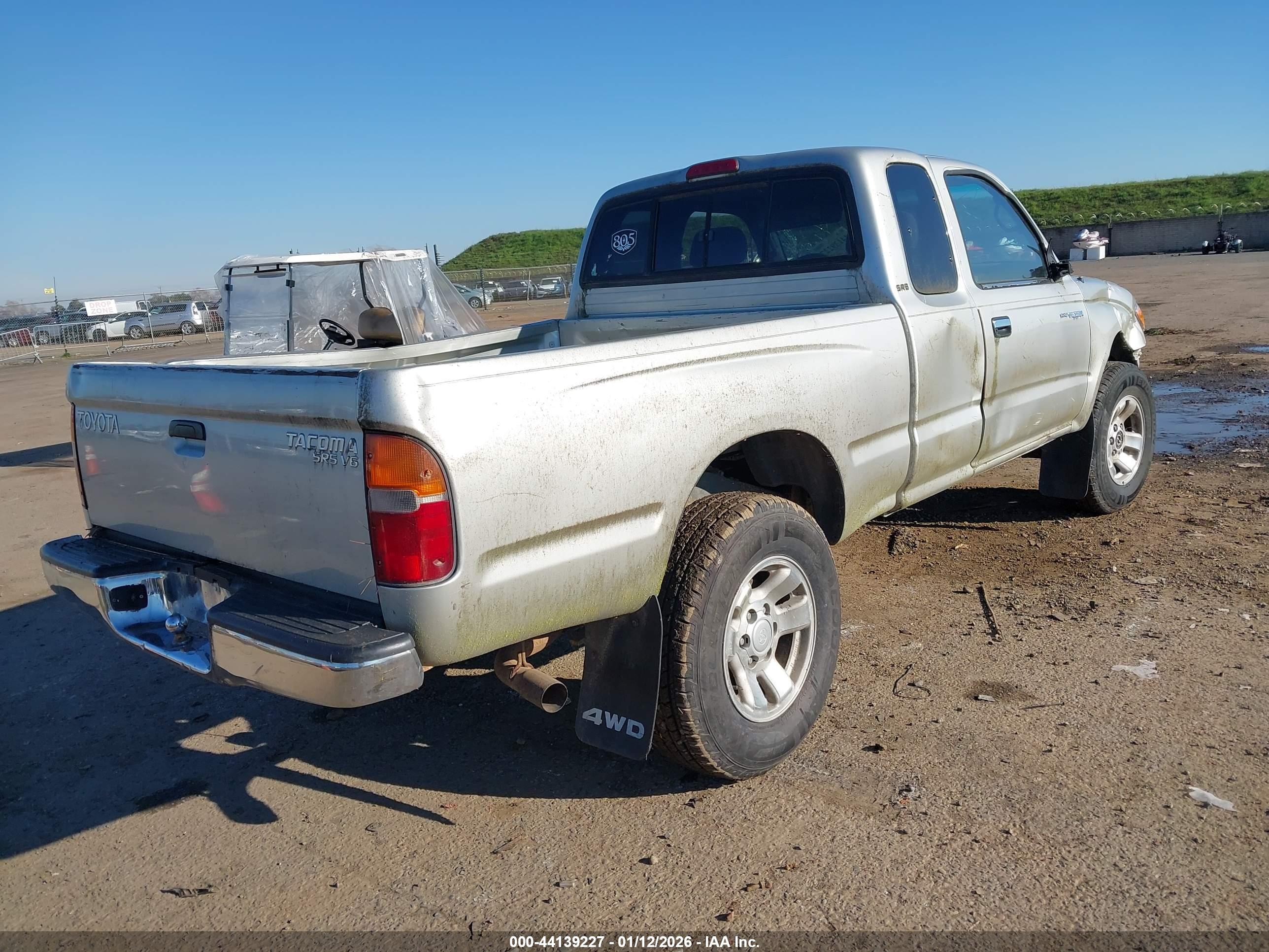 TOYOTA TACOMA image 4