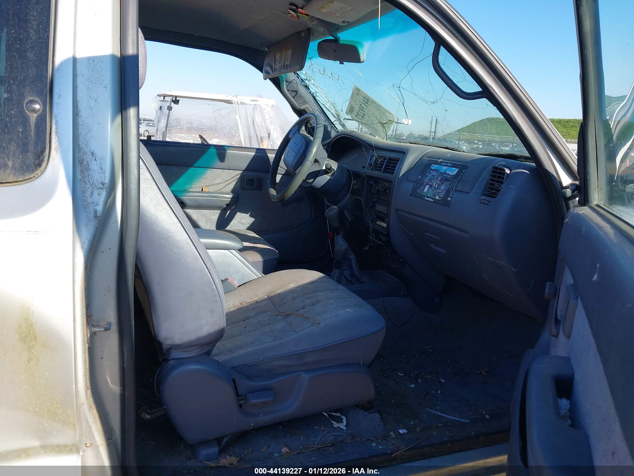 TOYOTA TACOMA image 5