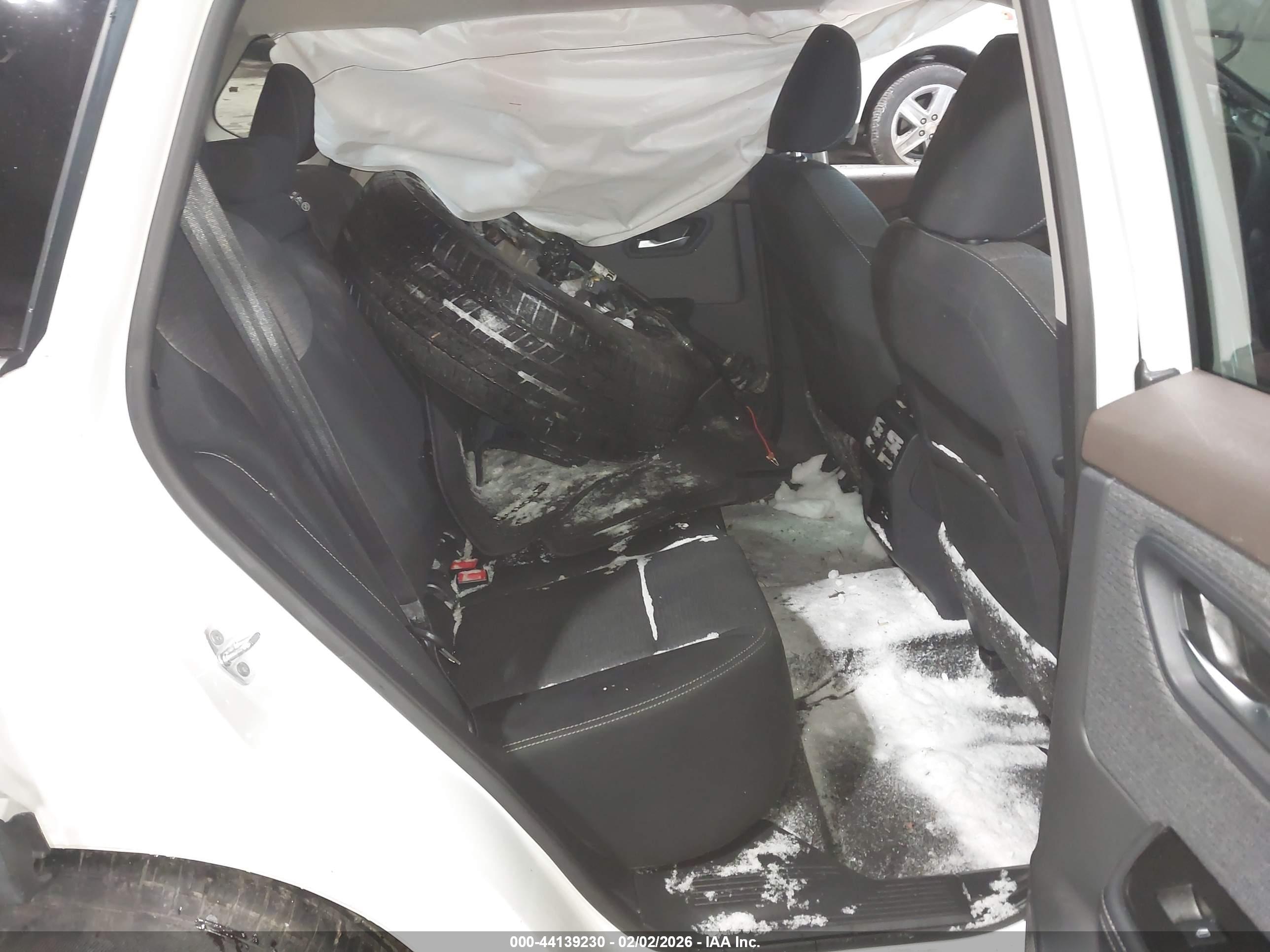 NISSAN ROGUE image 8
