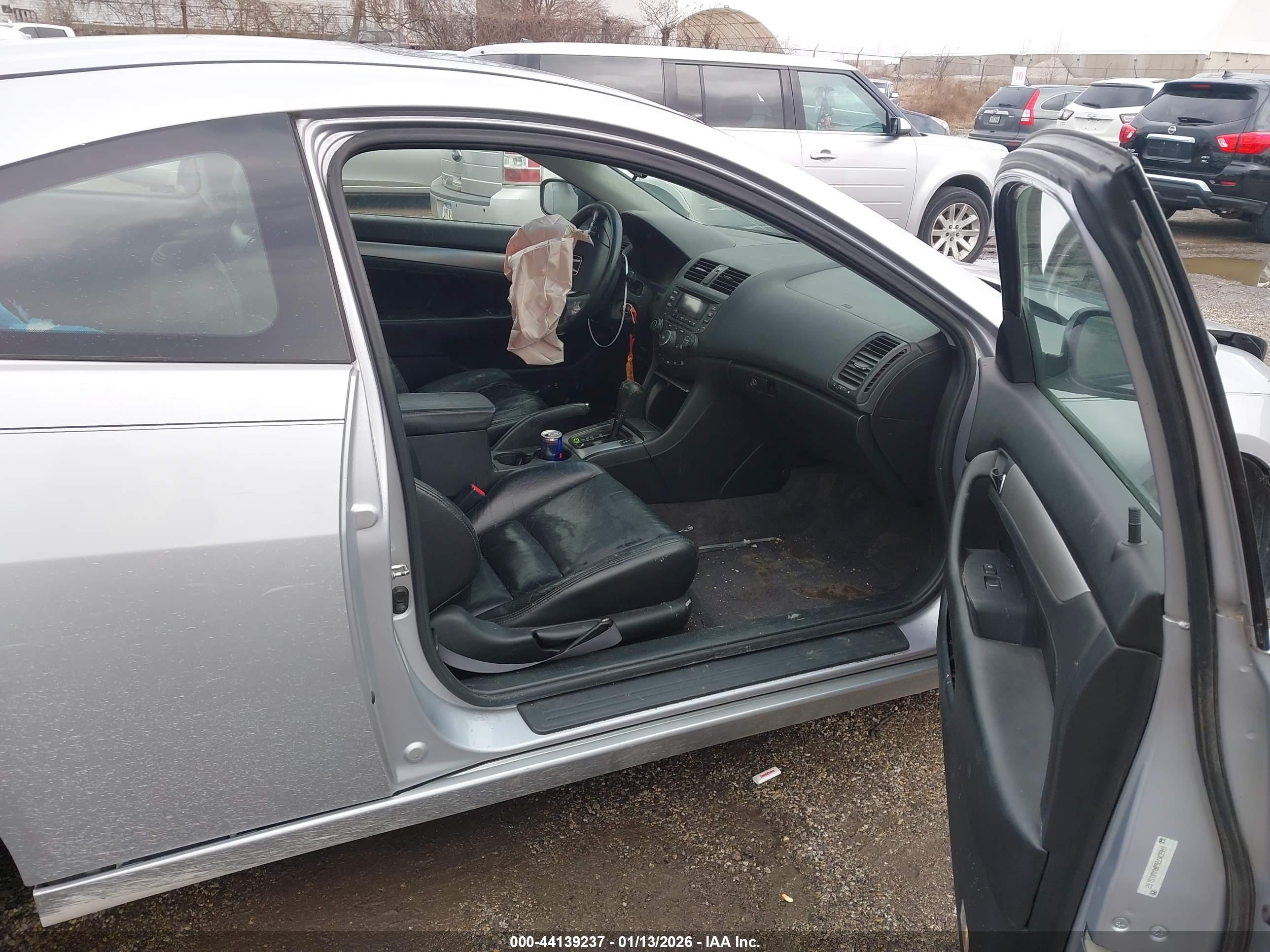 HONDA ACCORD image 5