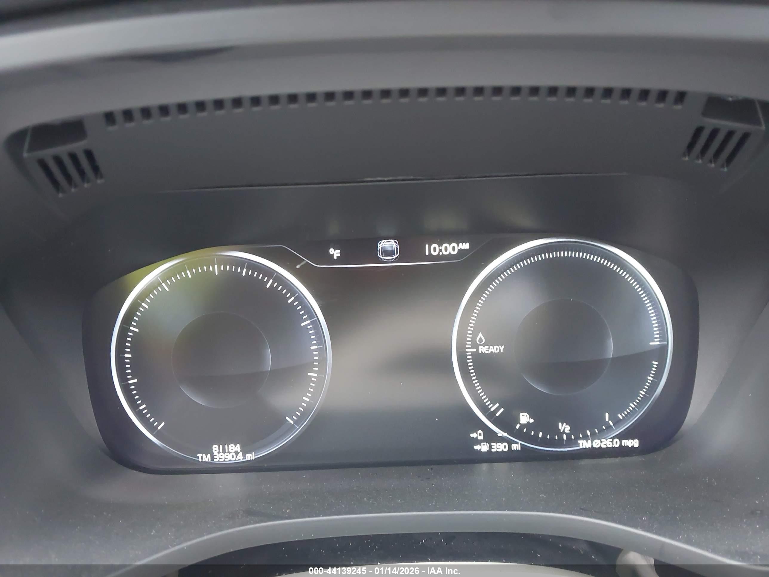 VOLVO XC60 image 7