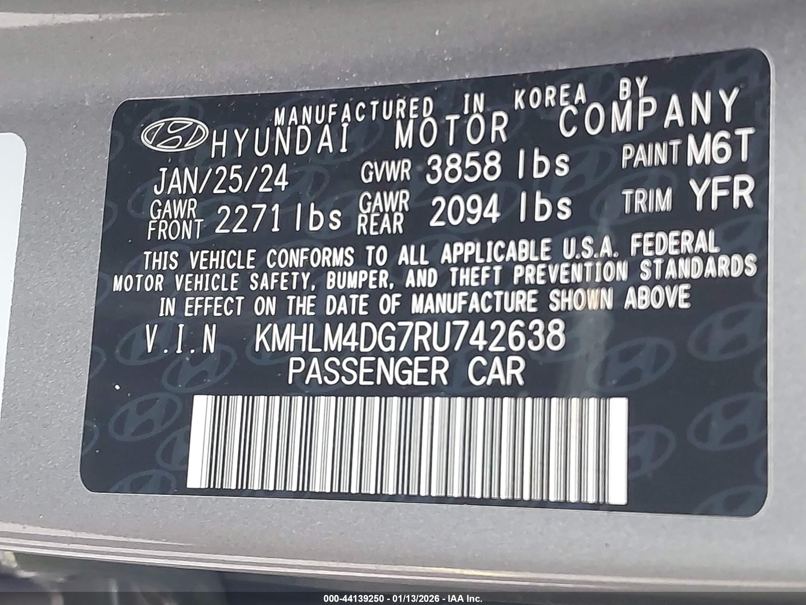 HYUNDAI ELANTRA image 9