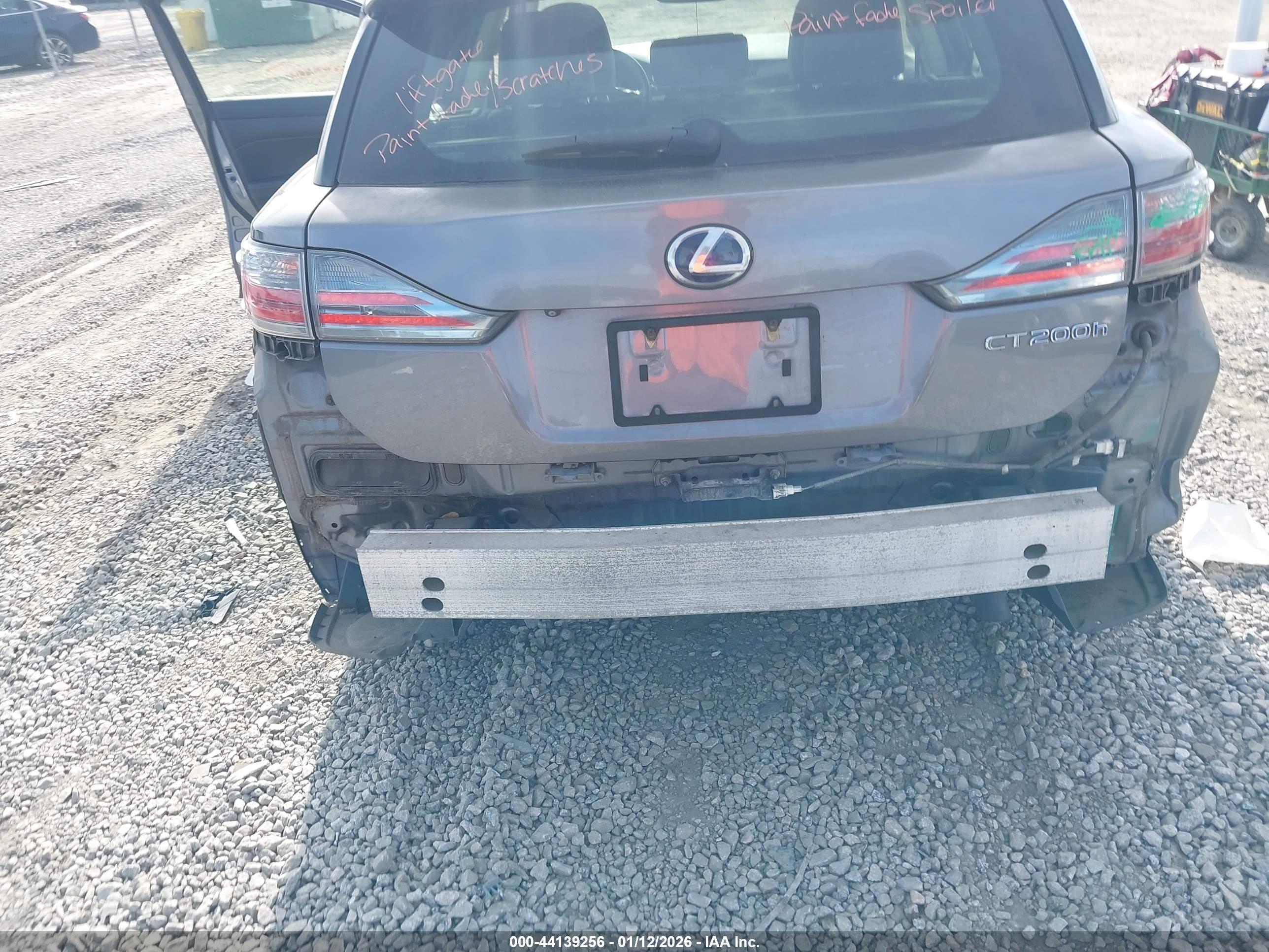 LEXUS CT image 6