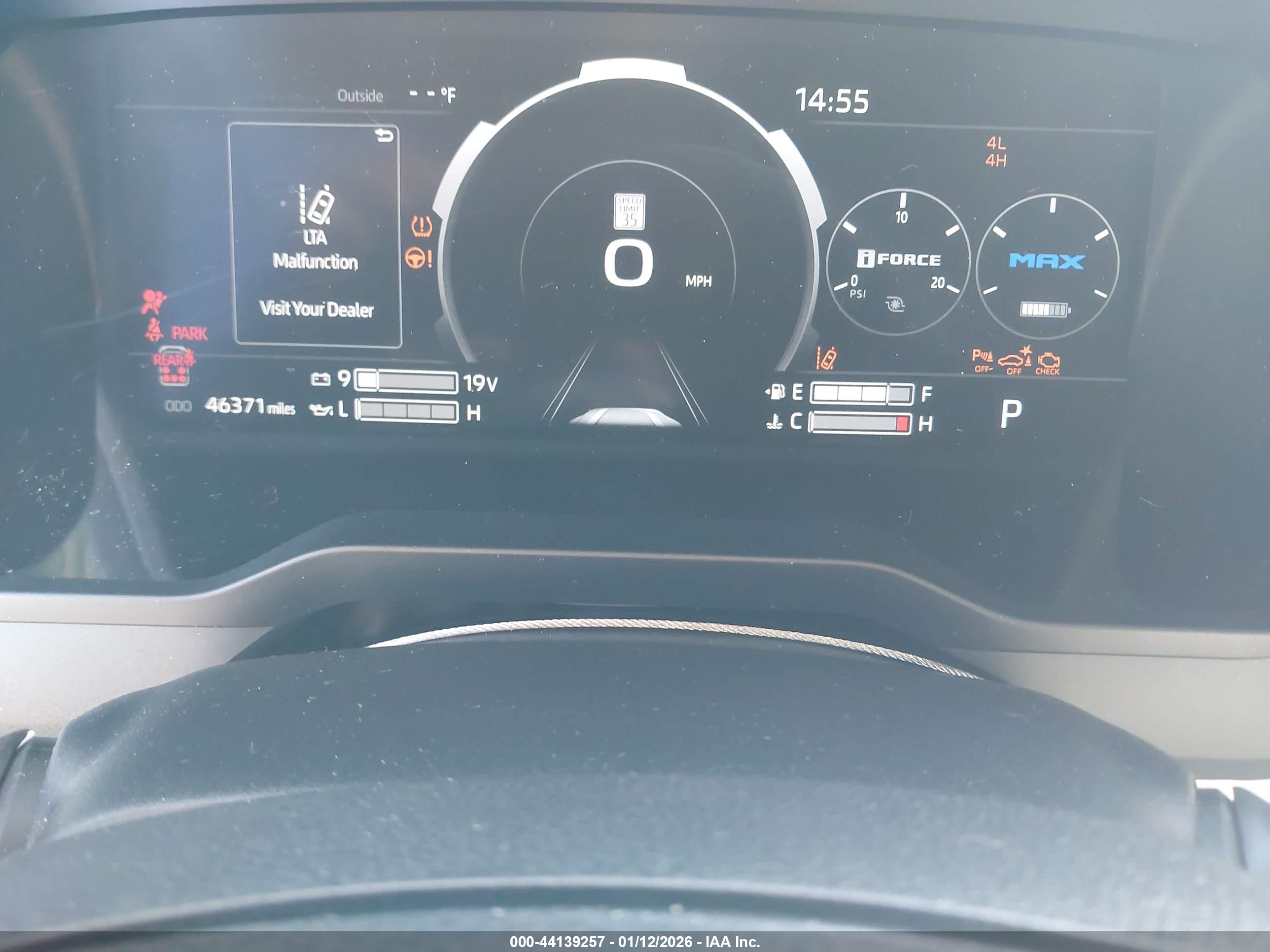 TOYOTA SEQUOIA image 7