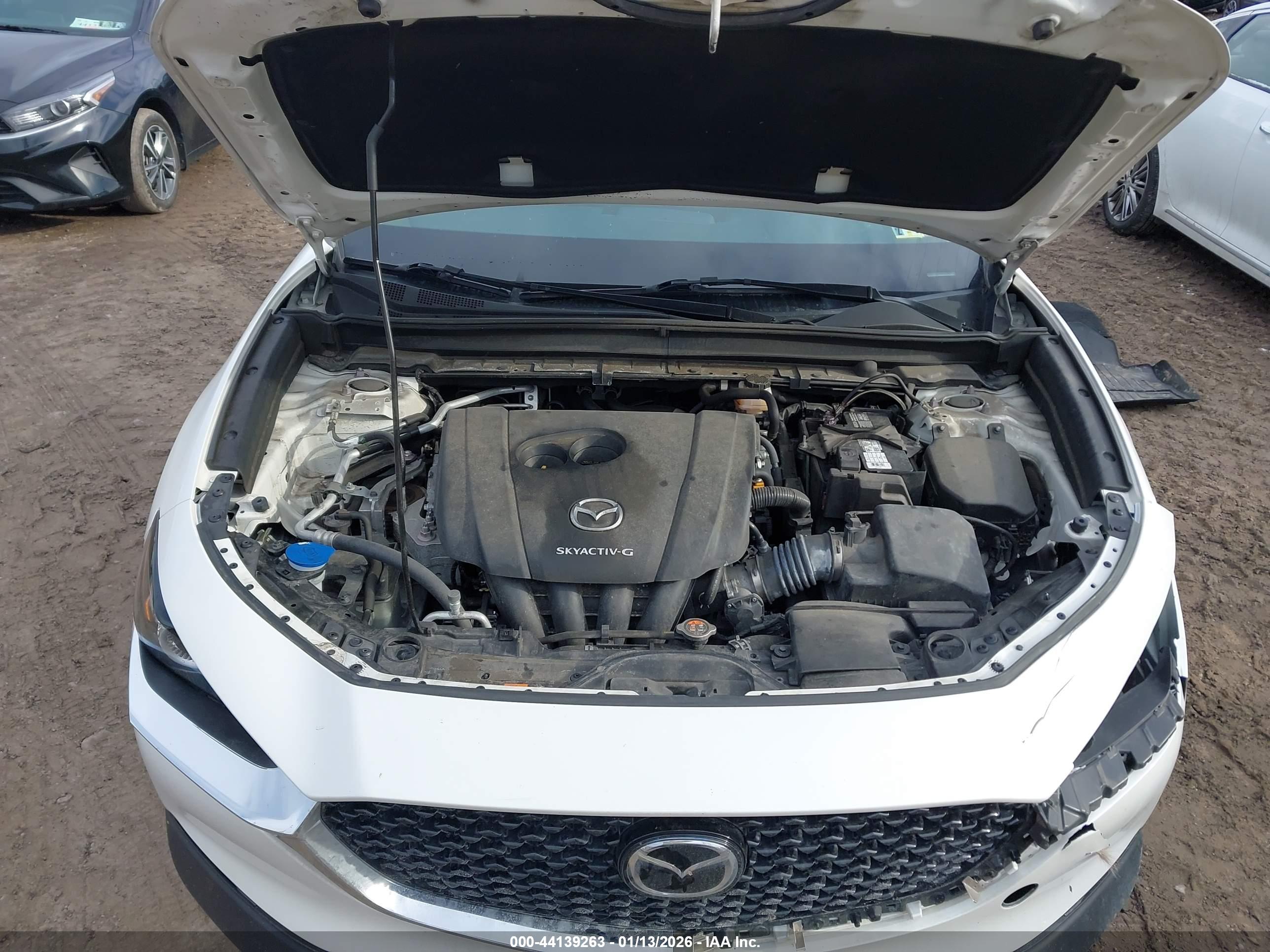 MAZDA CX-30 image 10
