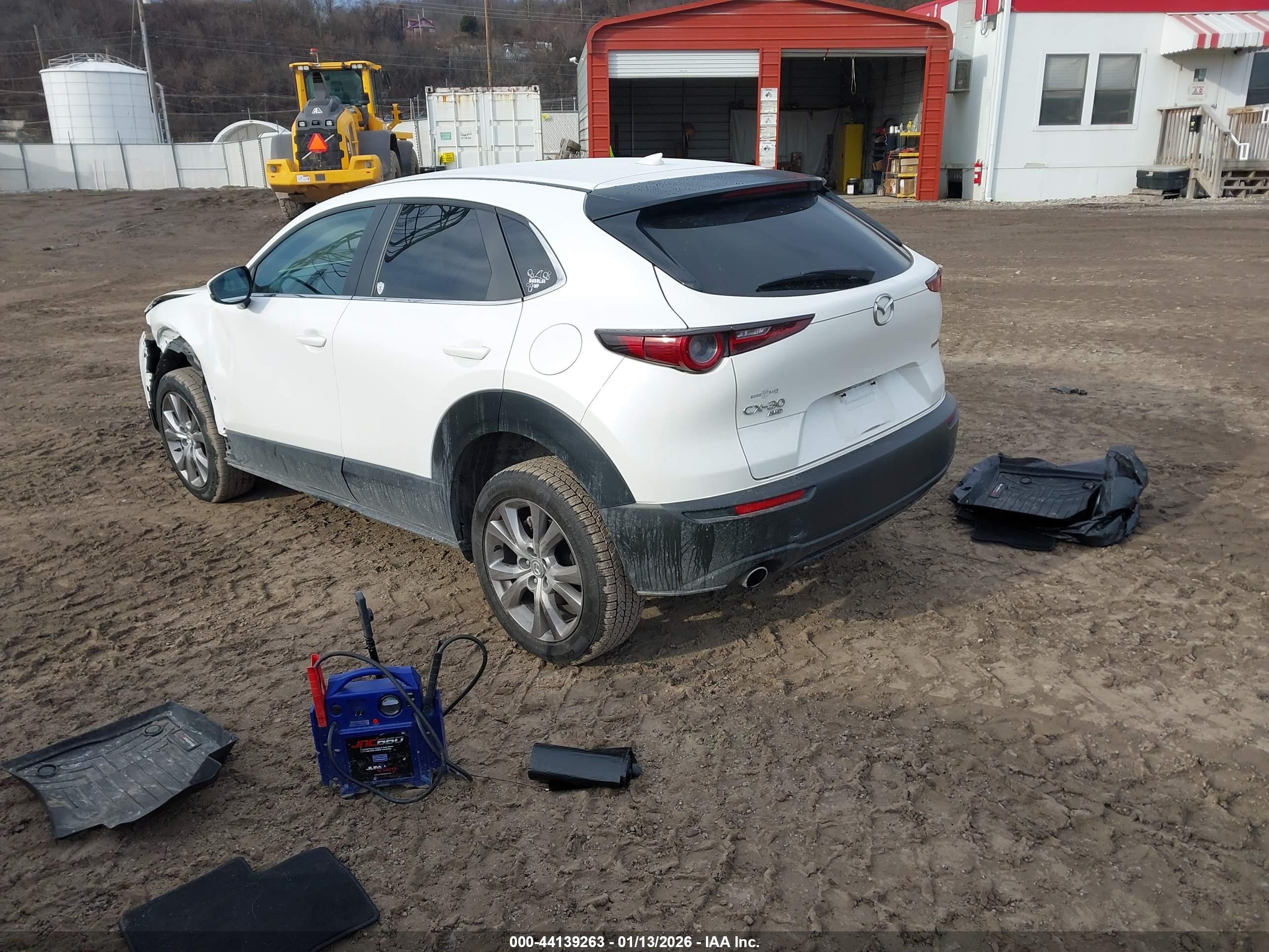 MAZDA CX-30 image 3
