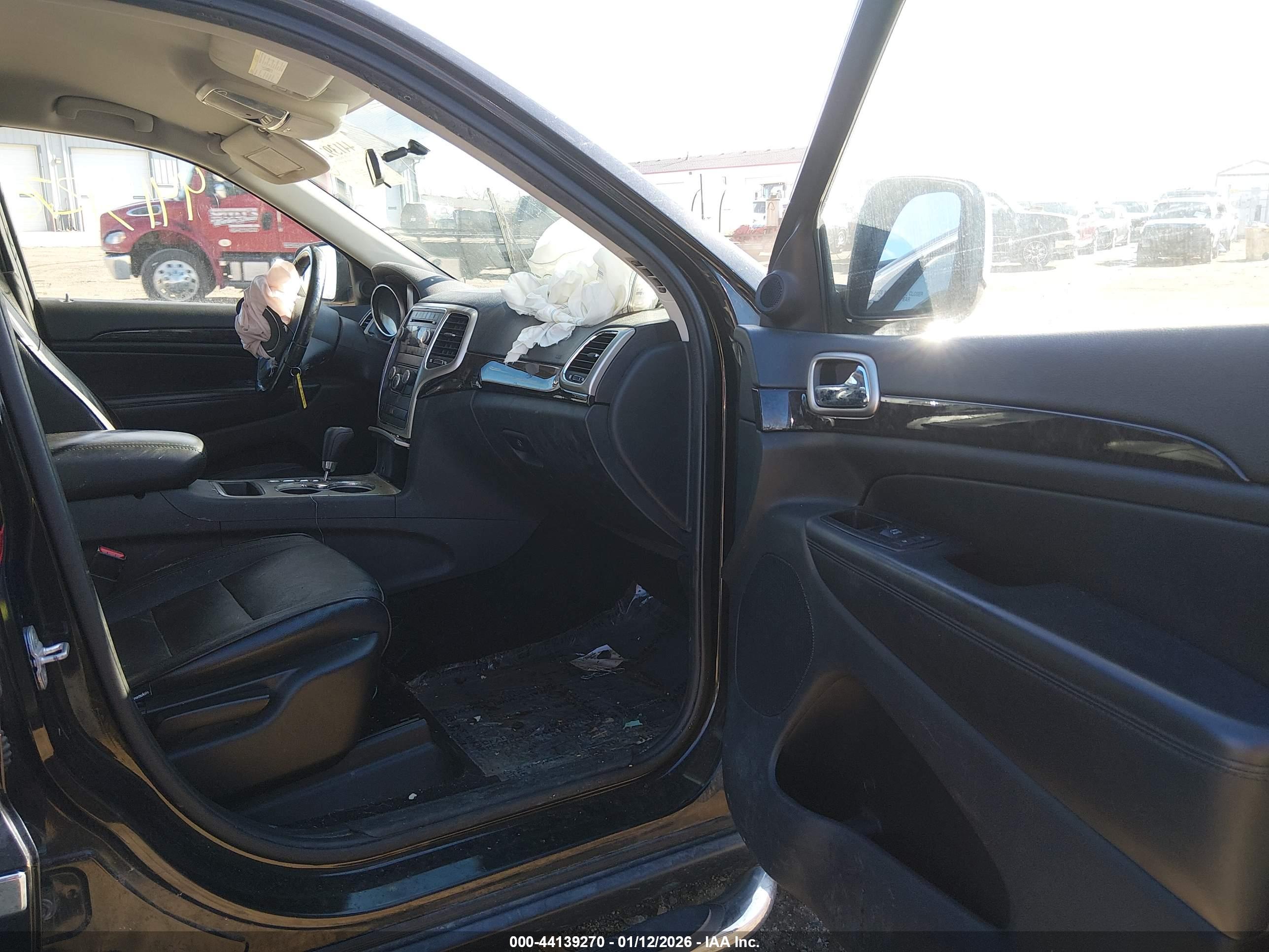 JEEP GRAND image 5