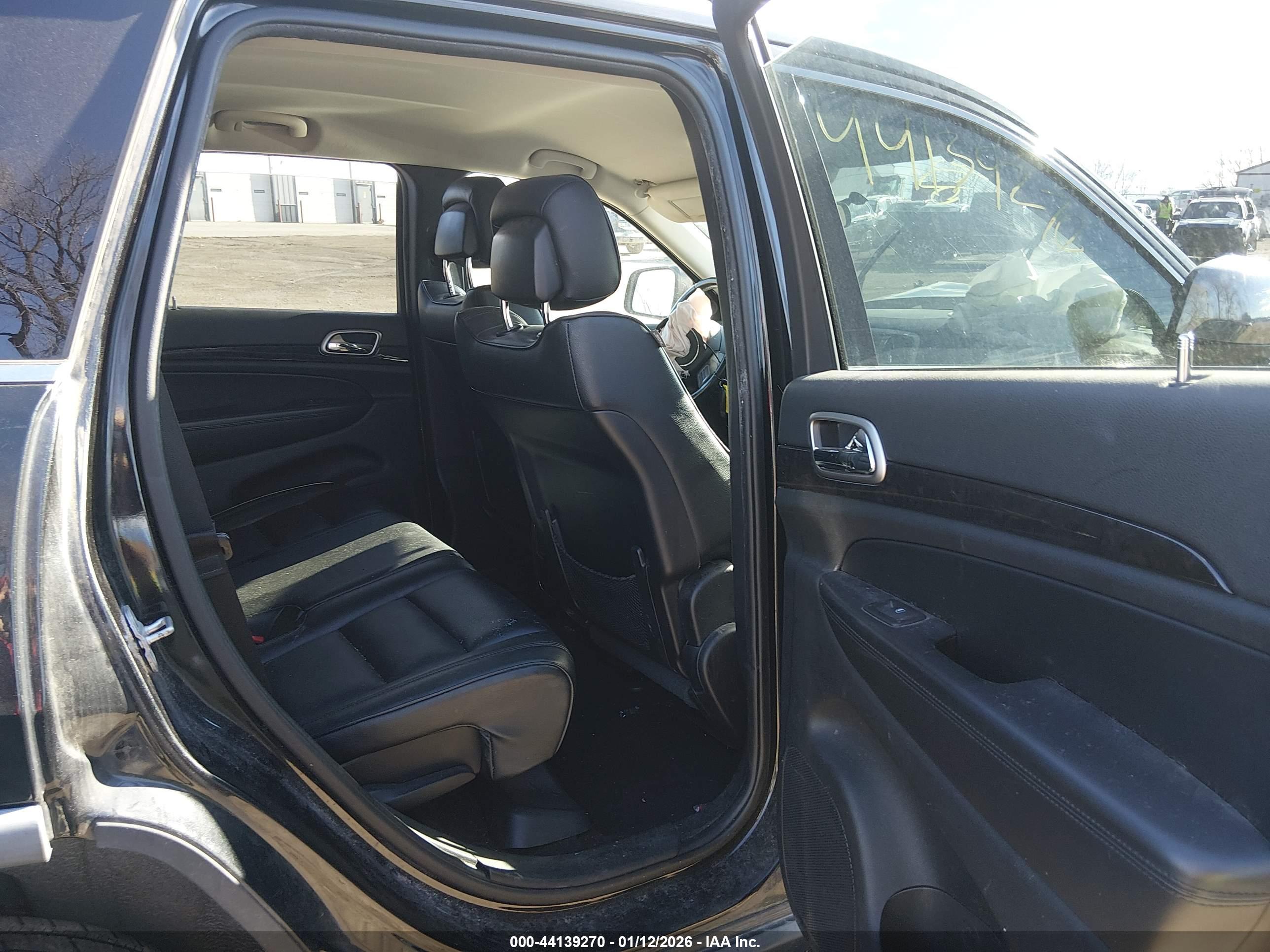 JEEP GRAND image 8