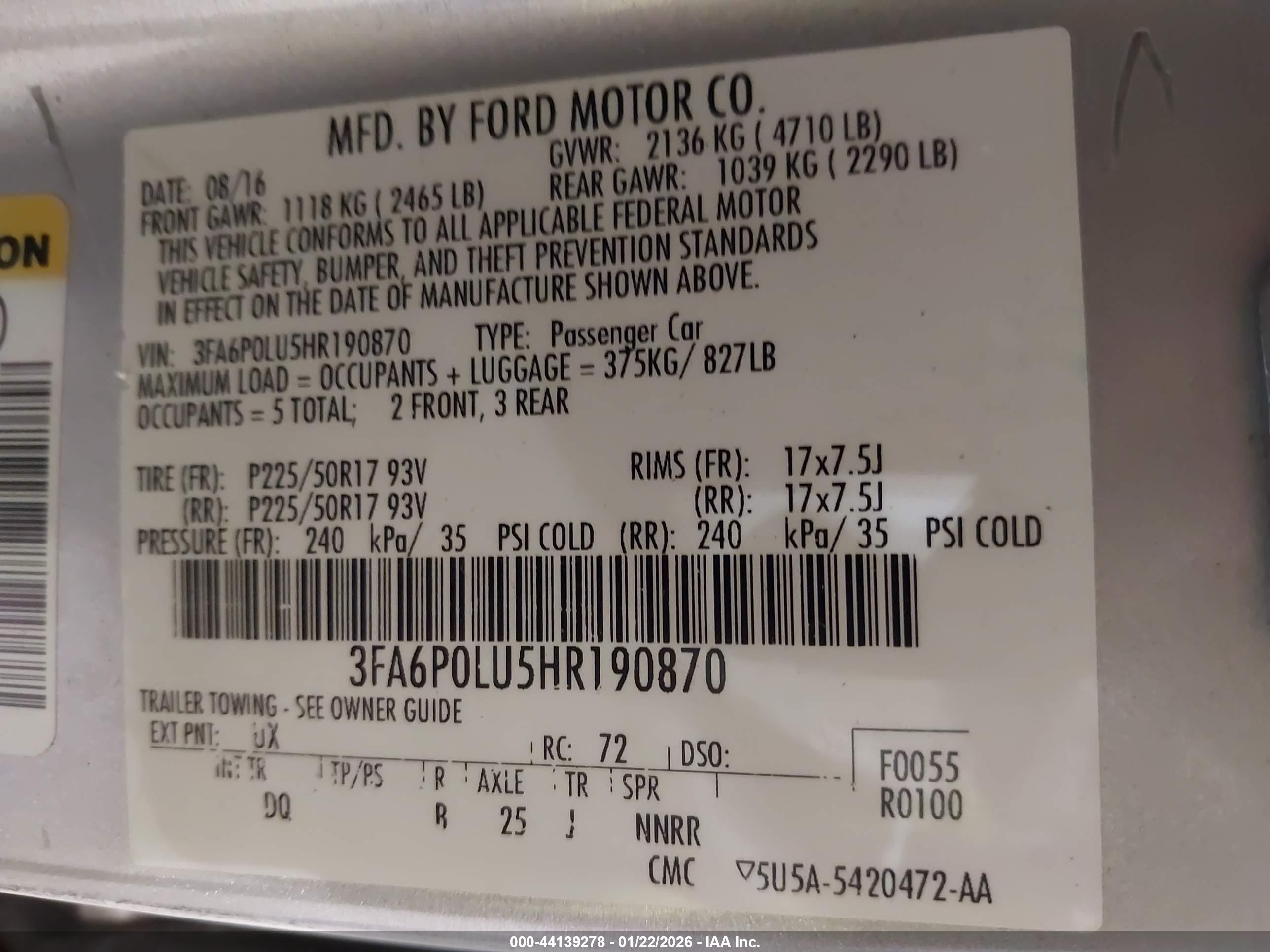 FORD FUSION image 9
