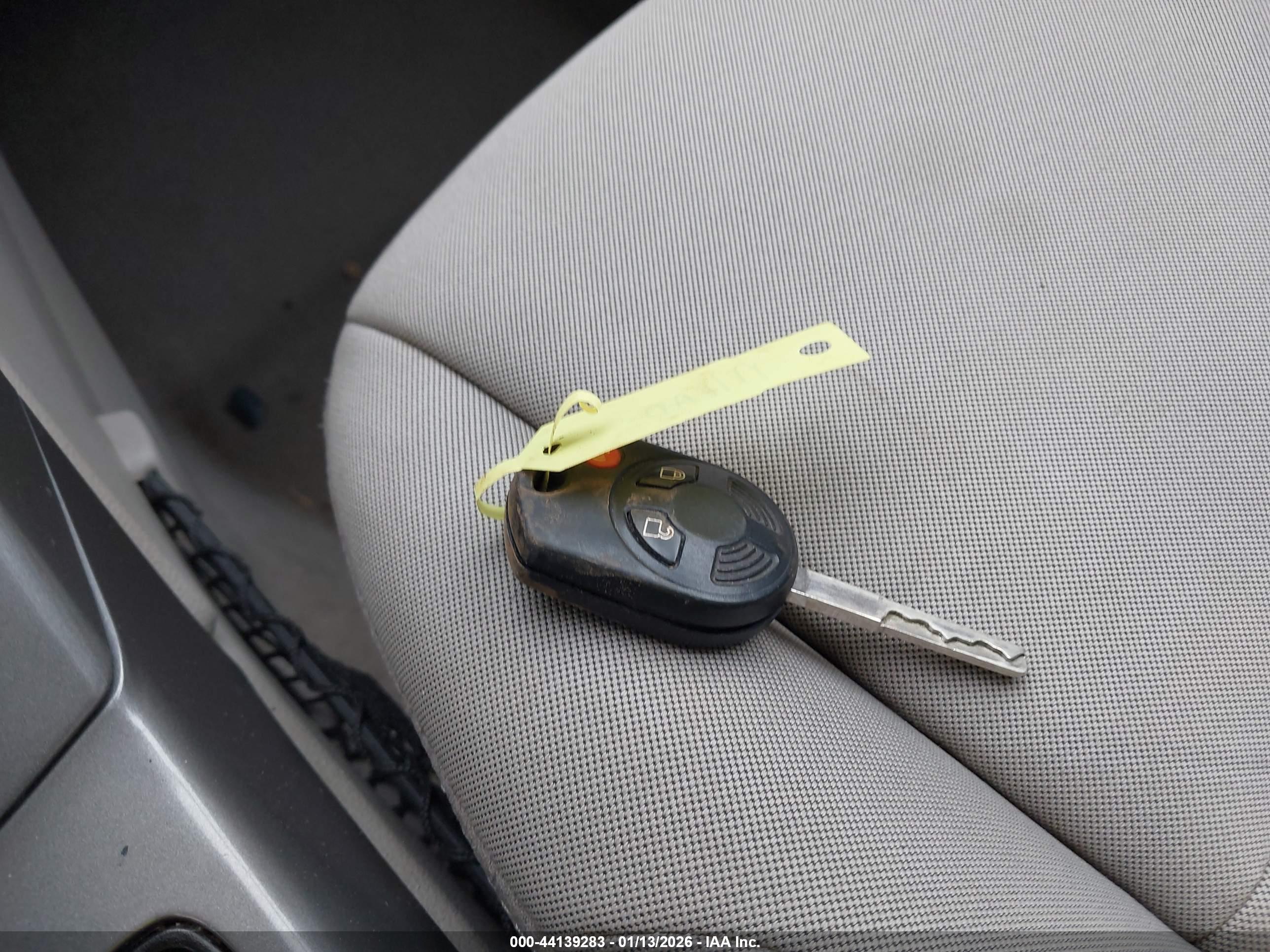 FORD ESCAPE image 11