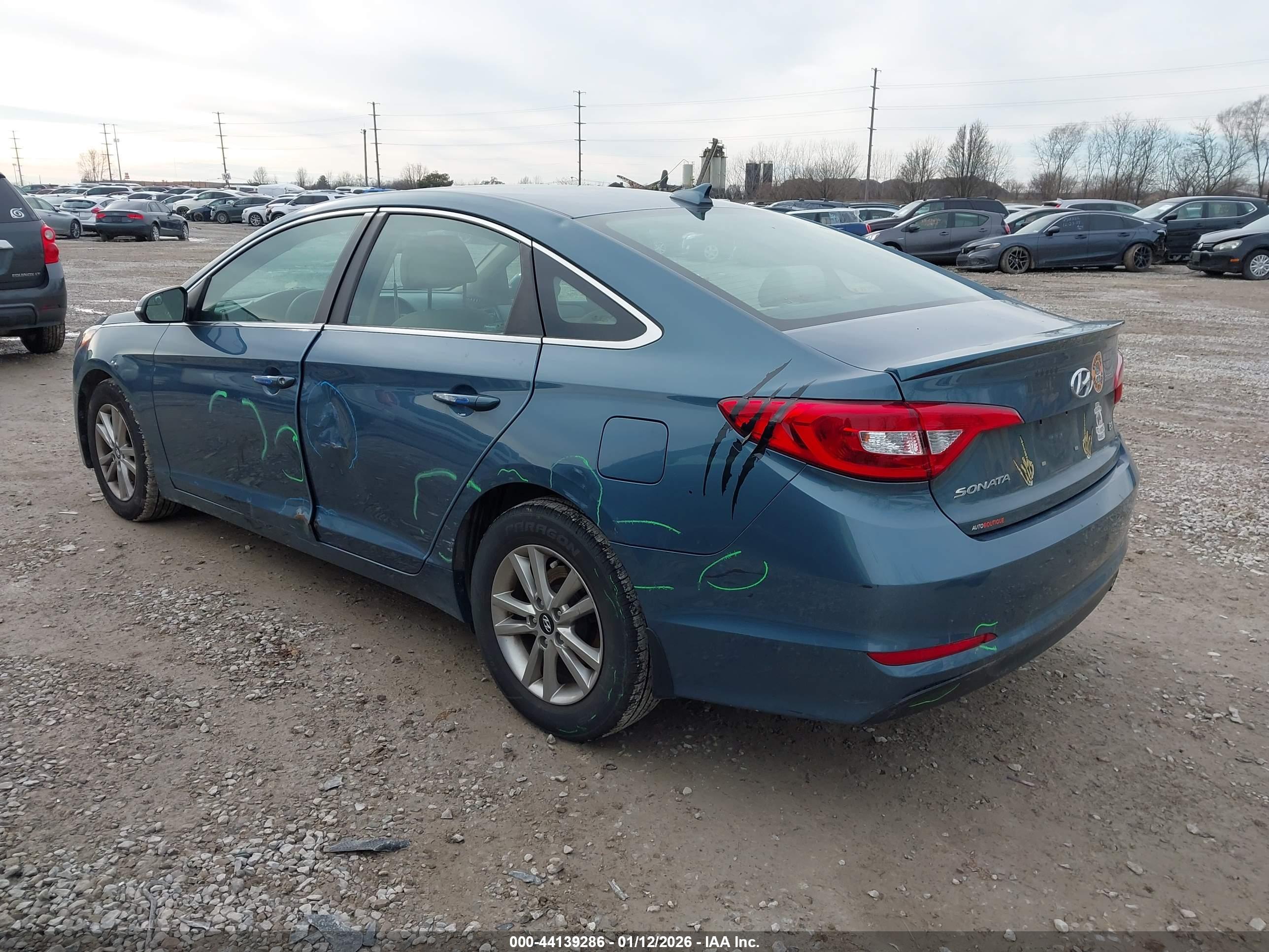 HYUNDAI SONATA image 3