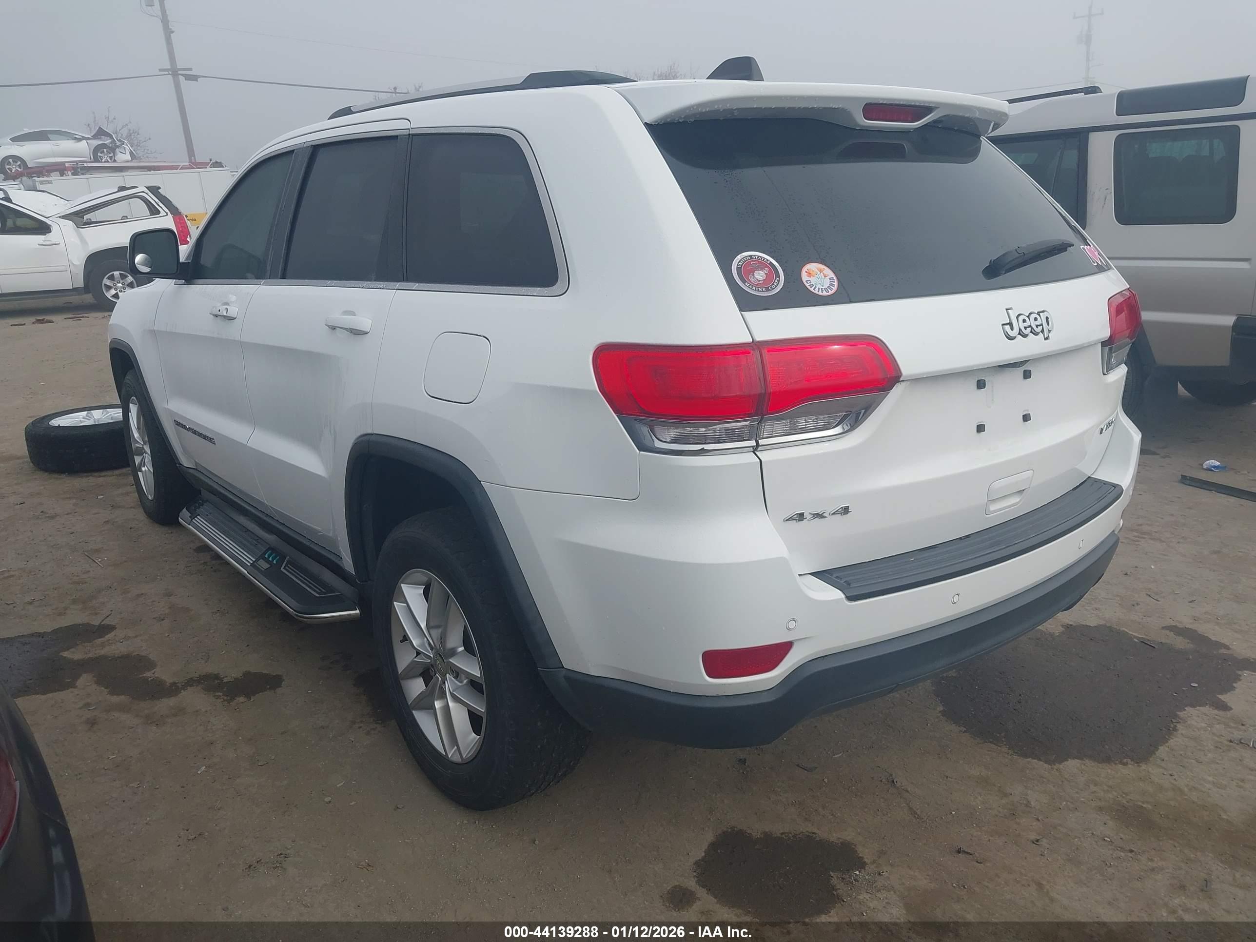 JEEP GRAND image 3