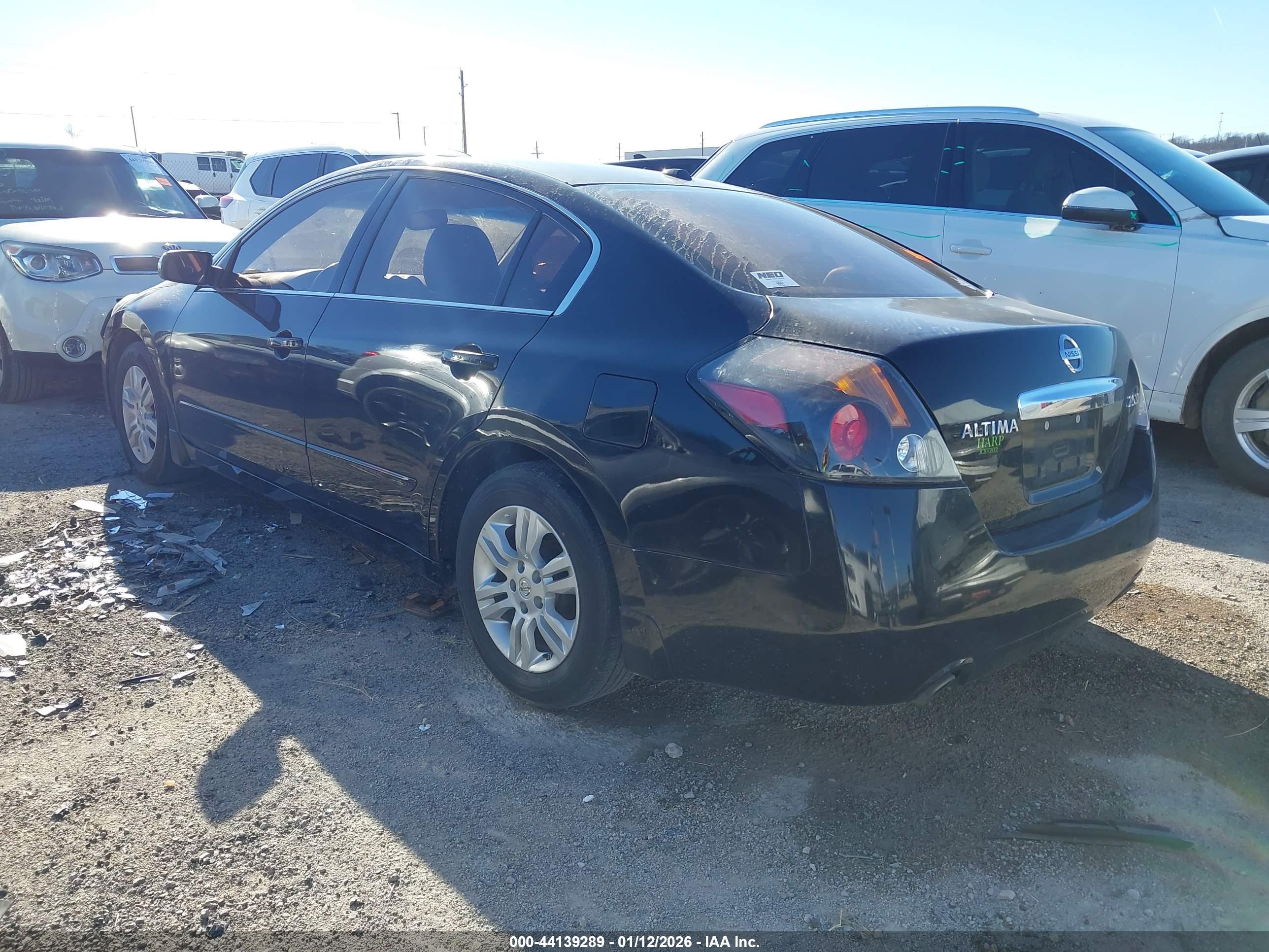 NISSAN ALTIMA image 3