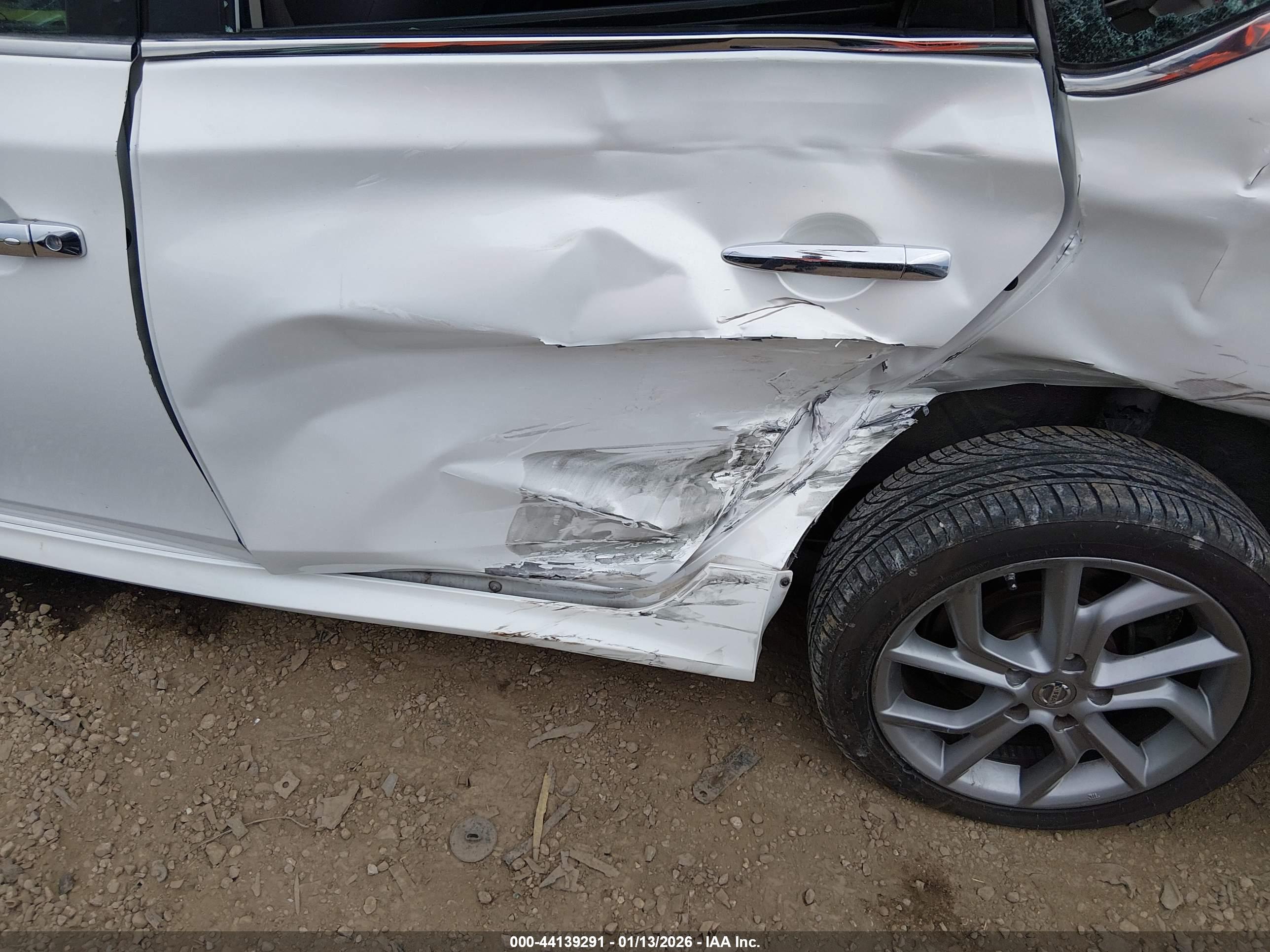NISSAN SENTRA image 6