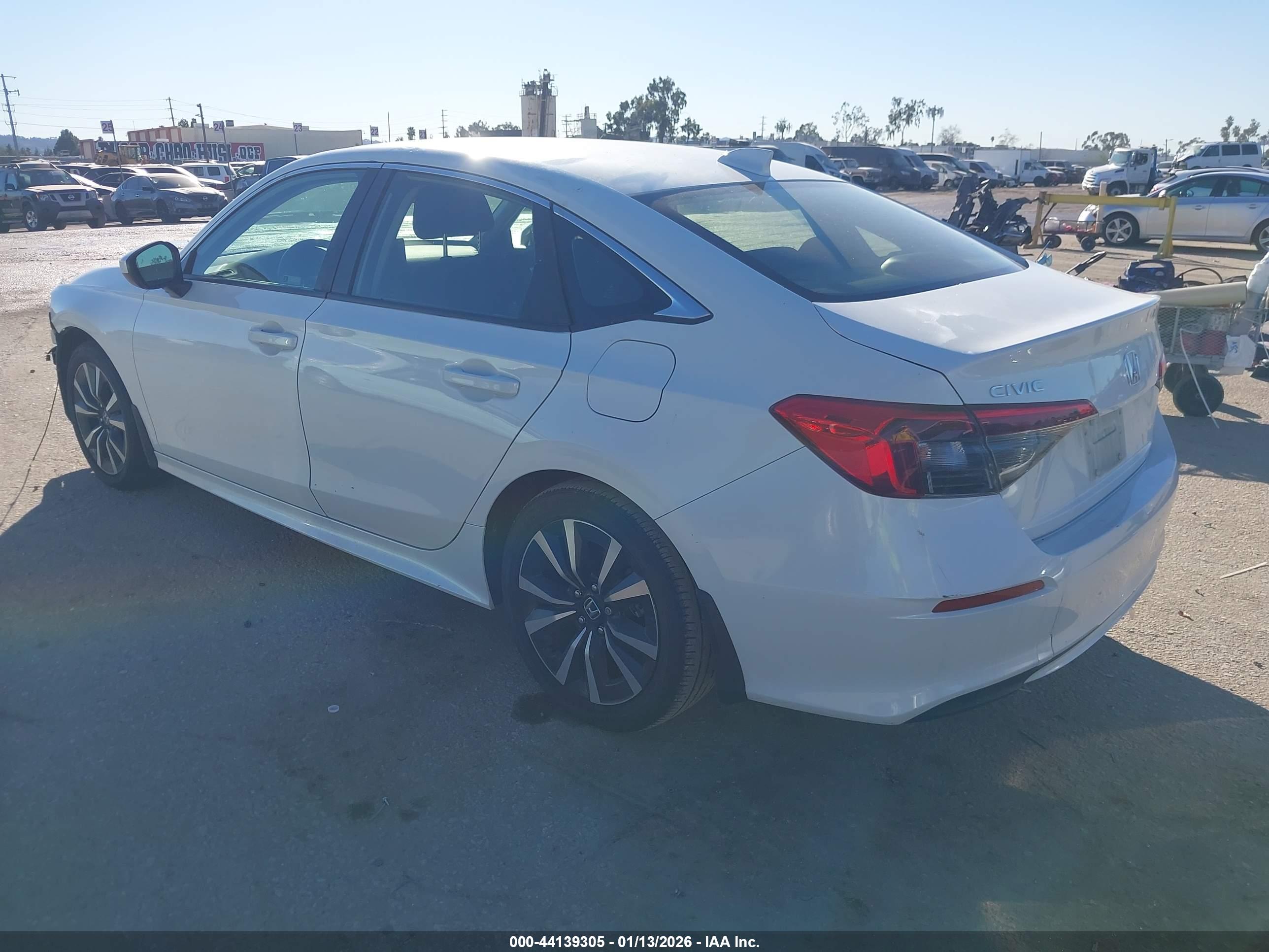 HONDA CIVIC image 3