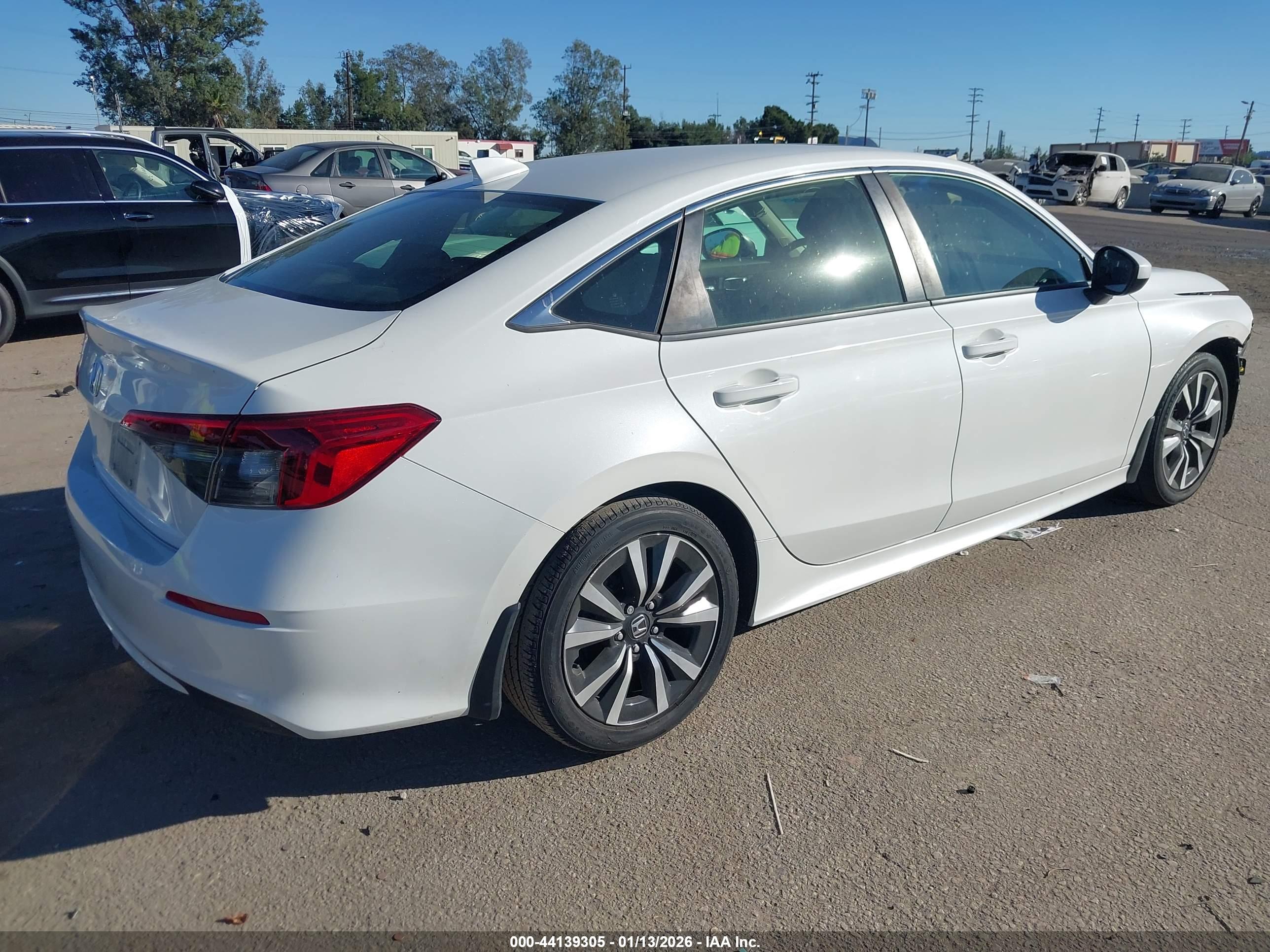 HONDA CIVIC image 4