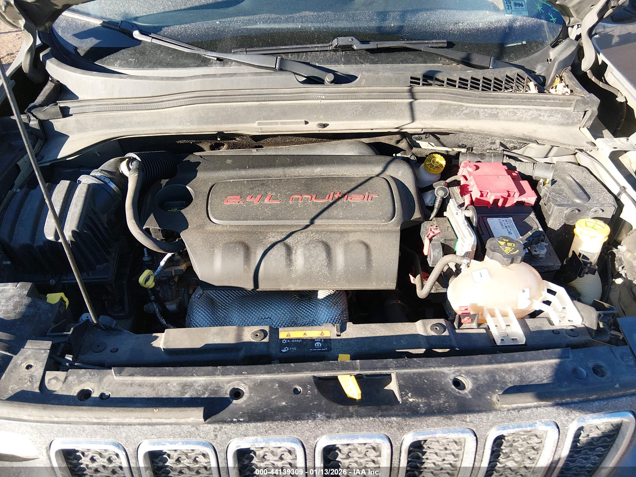 JEEP RENEGADE image 10