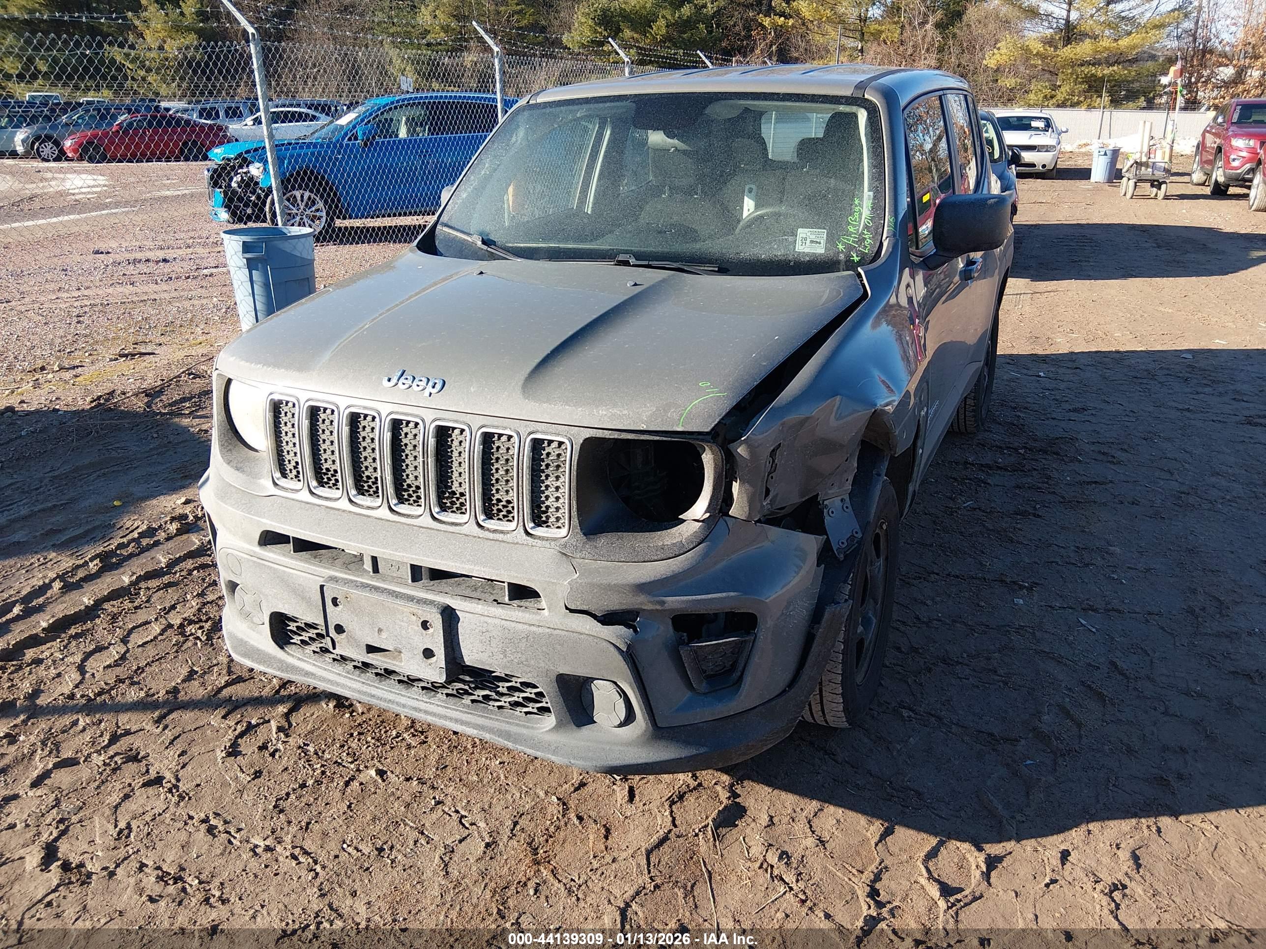 JEEP RENEGADE image 2