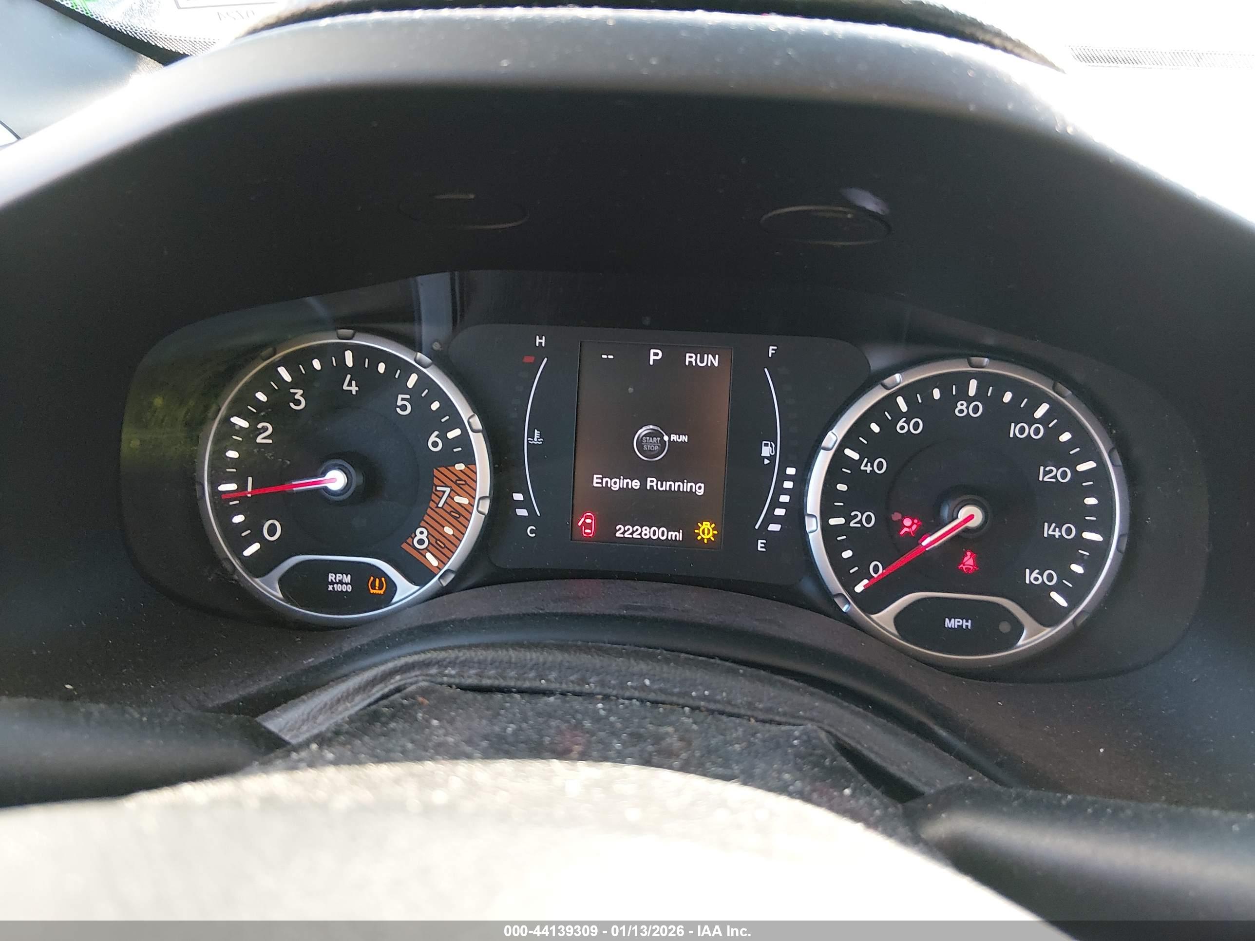 JEEP RENEGADE image 7