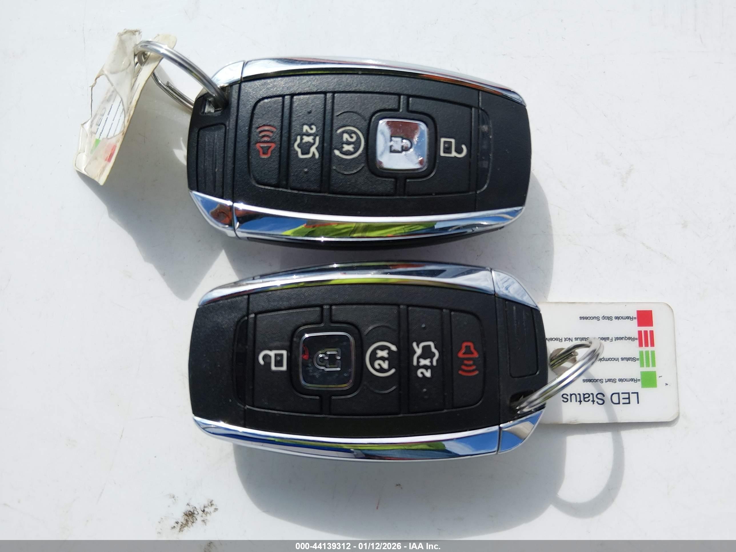 LINCOLN MKC image 11