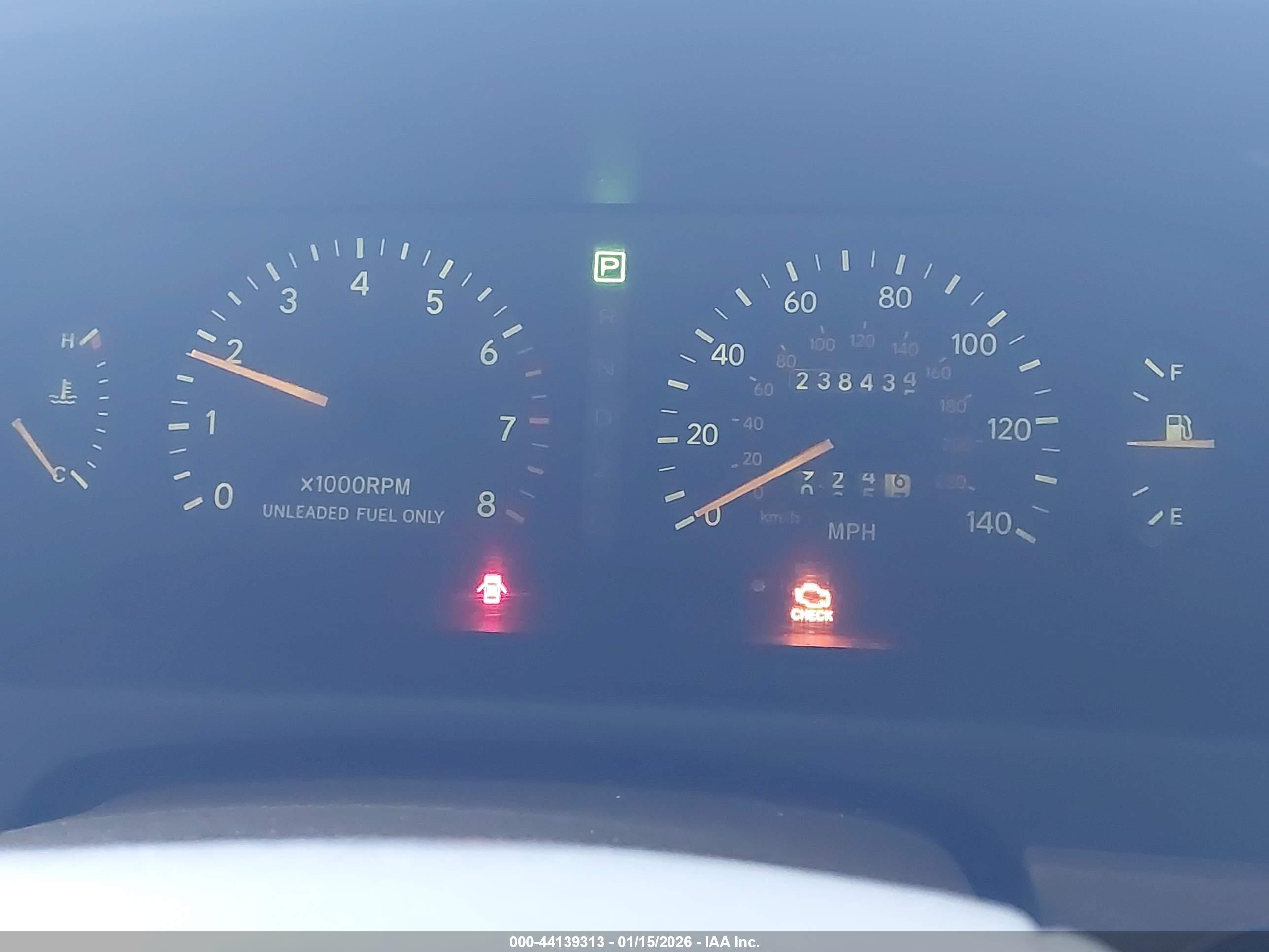 TOYOTA AVALON image 7