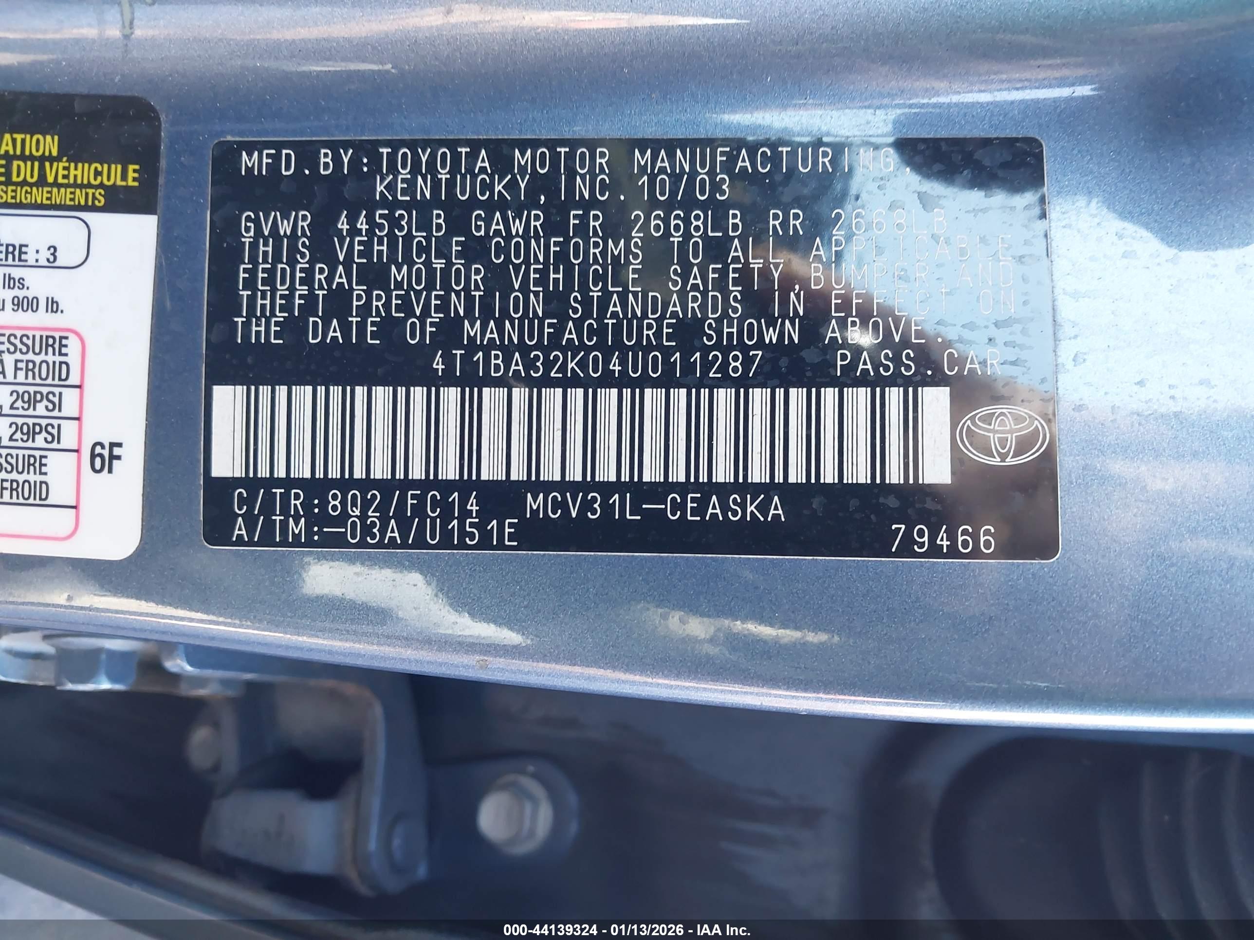 TOYOTA CAMRY image 9