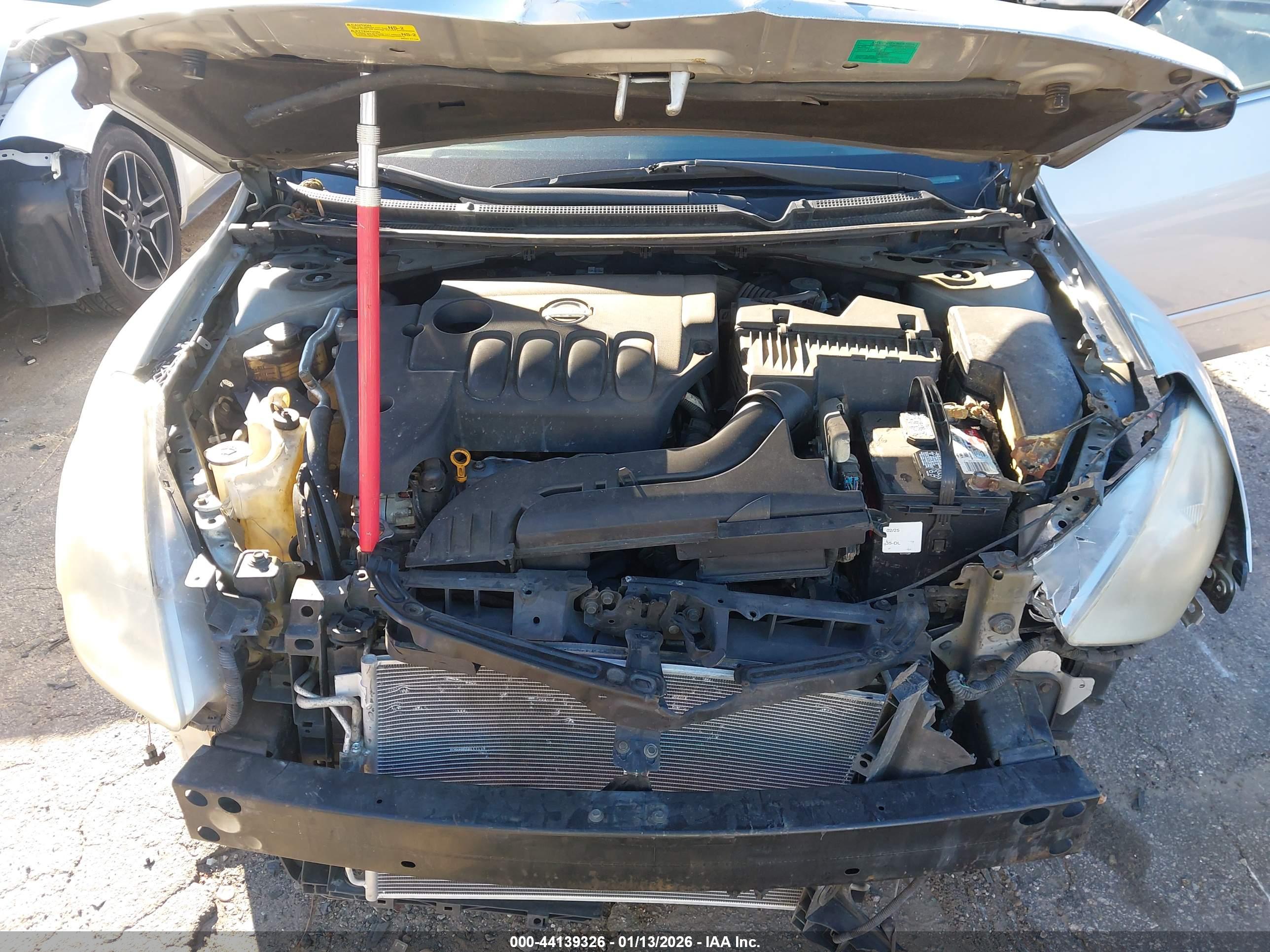 NISSAN ALTIMA image 10