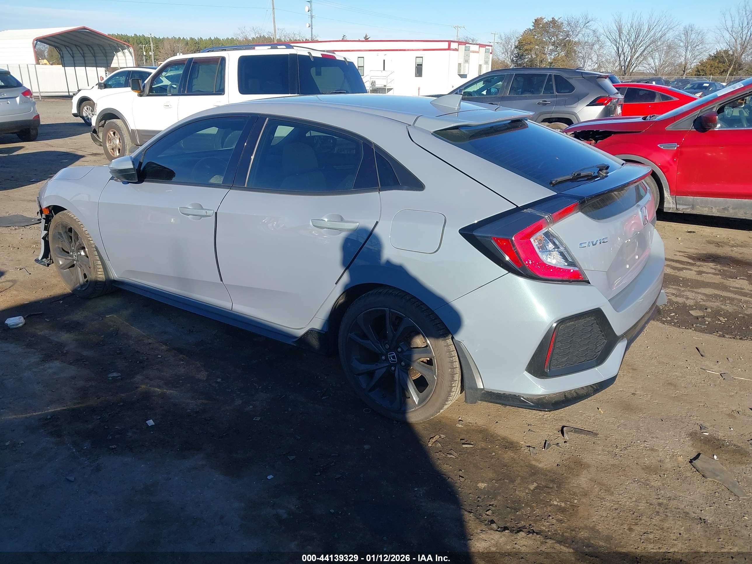 HONDA CIVIC image 3
