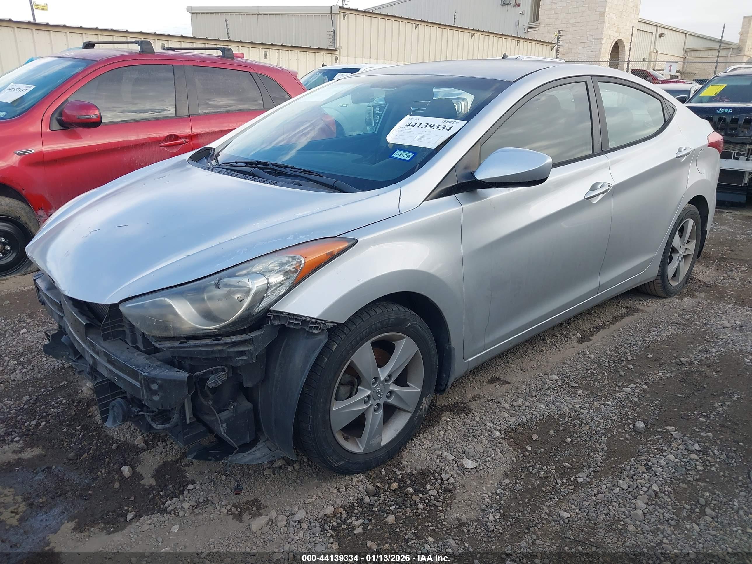 HYUNDAI ELANTRA image 2