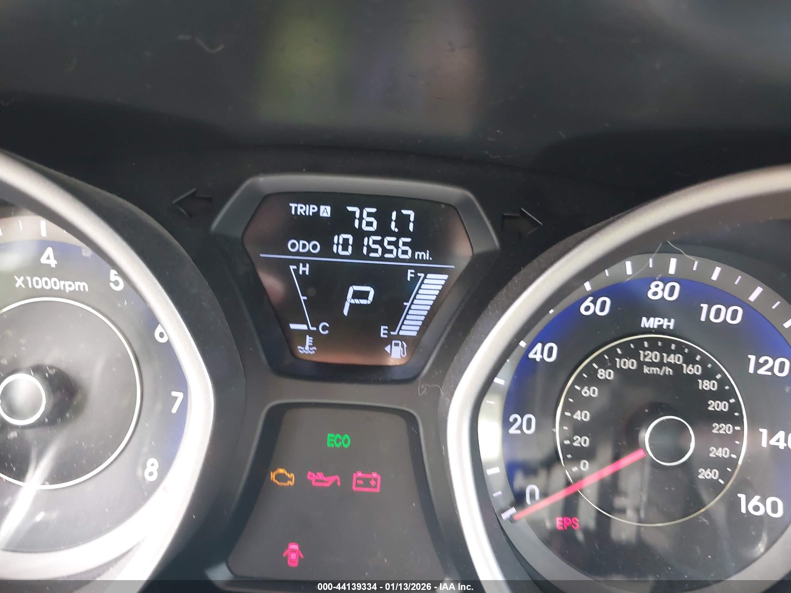 HYUNDAI ELANTRA image 7