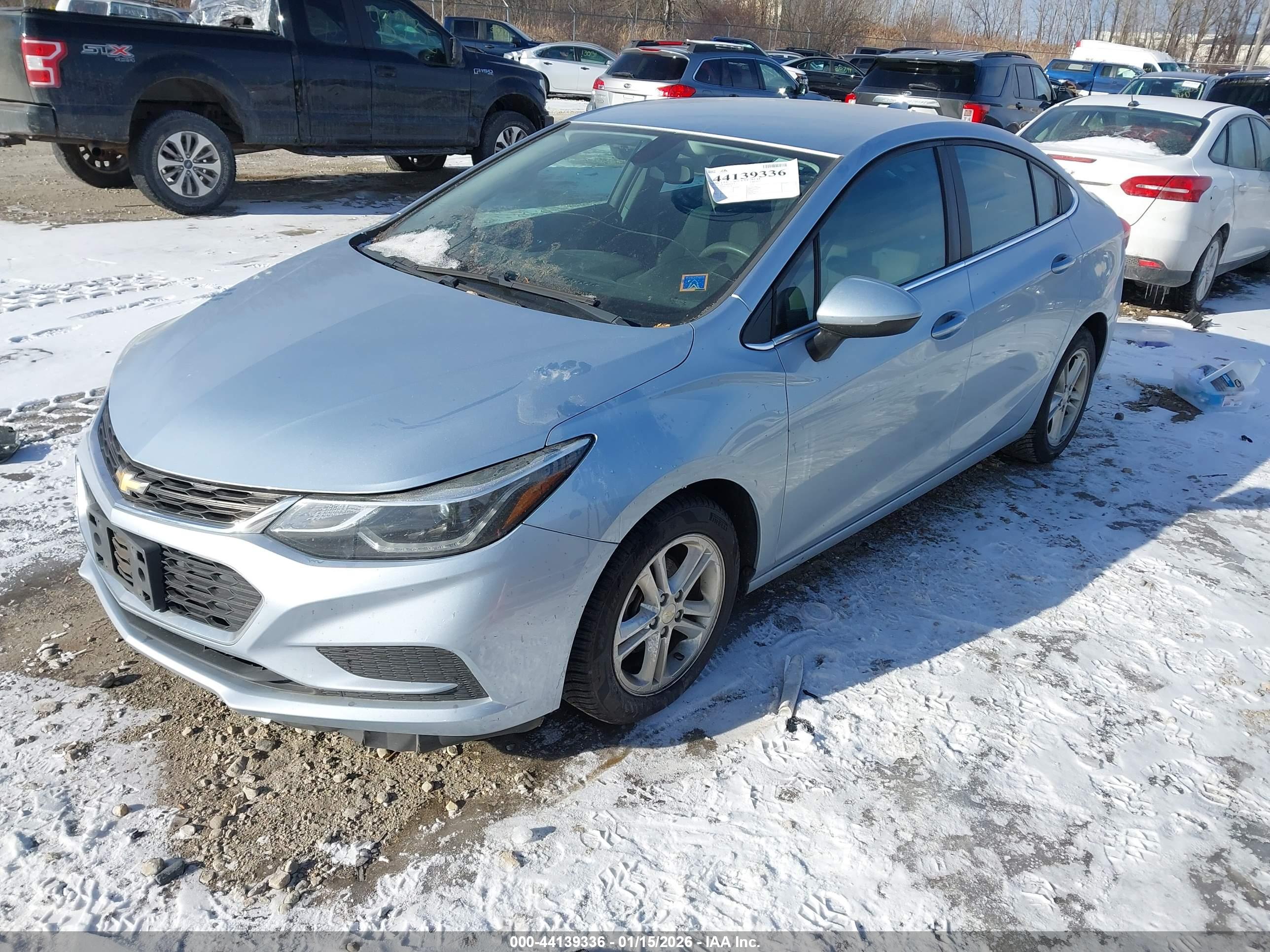 CHEVROLET CRUZE image 2